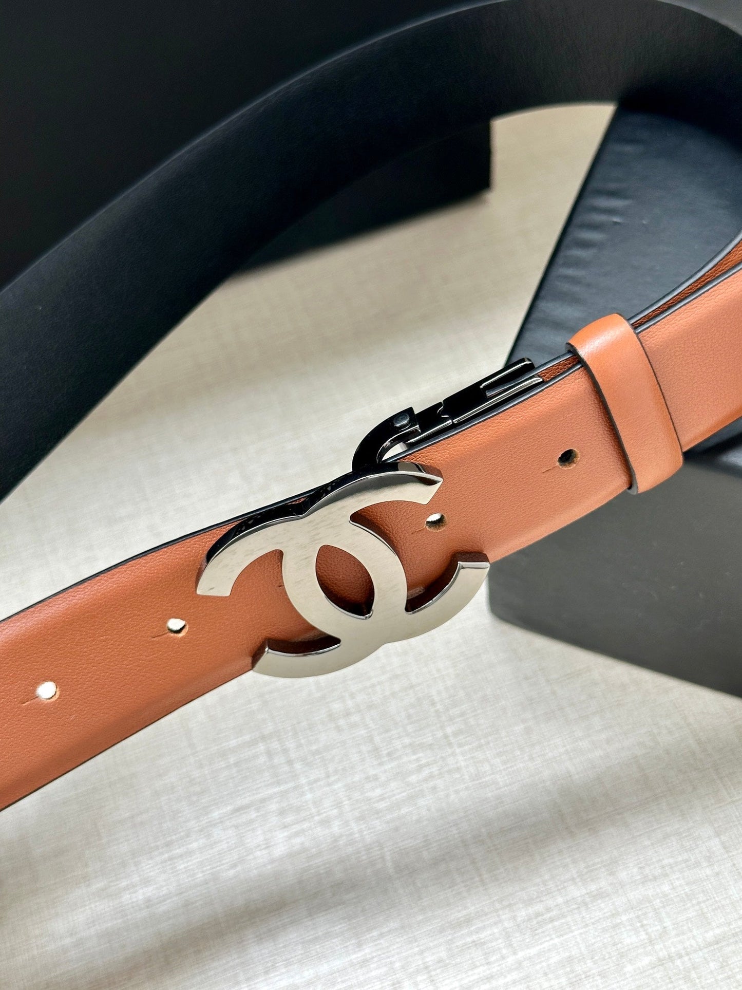 CC 30MM BELT IN BRONZE BROWN AND BLACK CALFSKIN WITH SILVER HARDWARE - 30