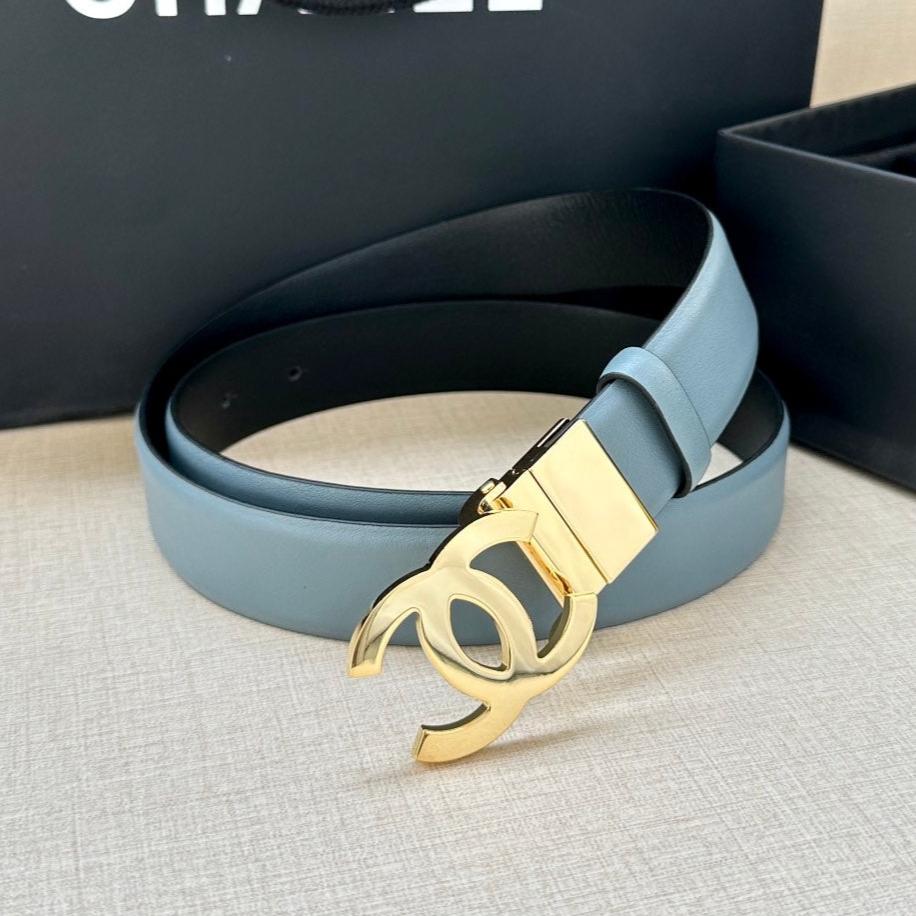 CC 30MM BELT IN STONE BLUE AND BLACK CALFSKIN WITH GOLD HARDWARE - 30