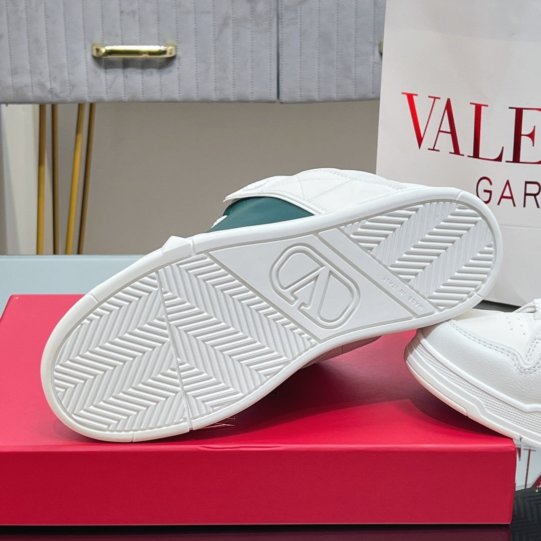 VALENTINO 25S GARAVANI OPEN SKATE SNEAKERS IN WHITE MIX DARK GREEN LAMBSKIN STYLE 12 - 35