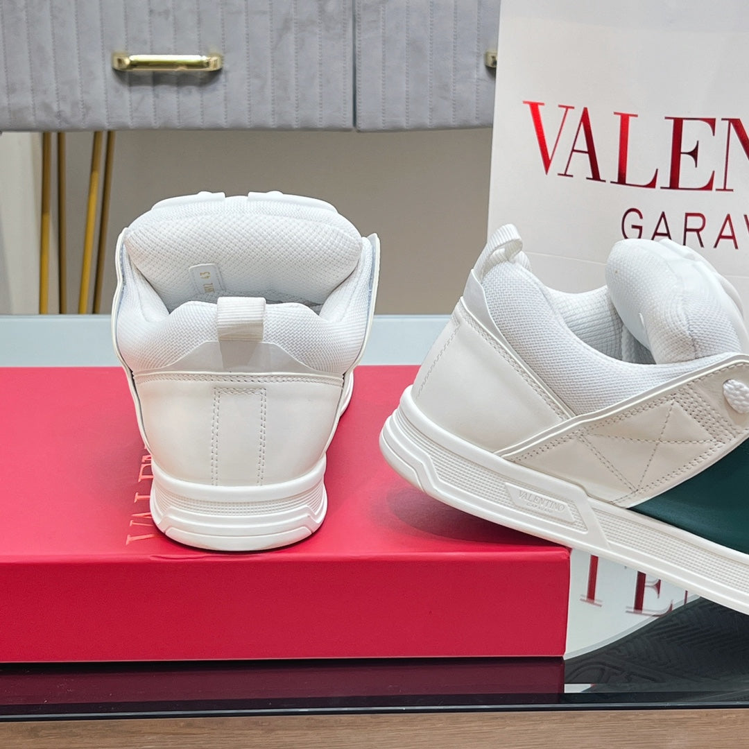VALENTINO 25S GARAVANI OPEN SKATE SNEAKERS IN WHITE MIX DARK GREEN LAMBSKIN STYLE 12 - 35