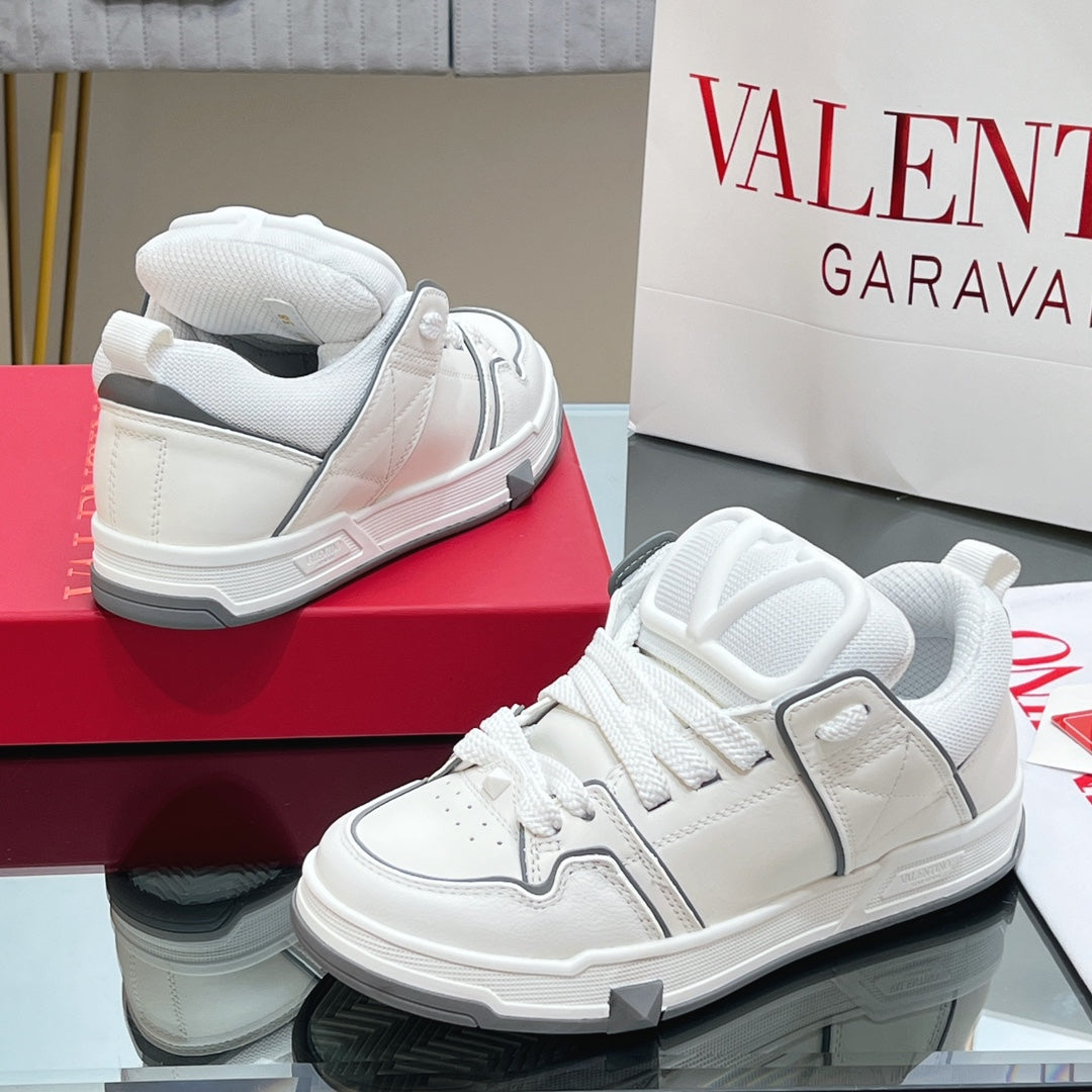 VALENTINO 25S GARAVANI OPEN SKATE SNEAKERS IN WHITE LAMBSKIN - 35