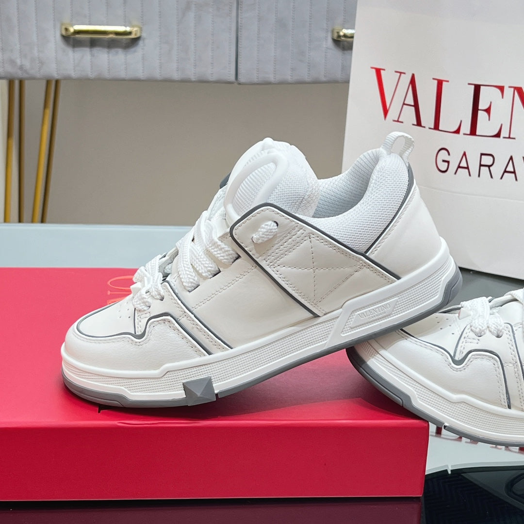 VALENTINO 25S GARAVANI OPEN SKATE SNEAKERS IN WHITE LAMBSKIN - 35