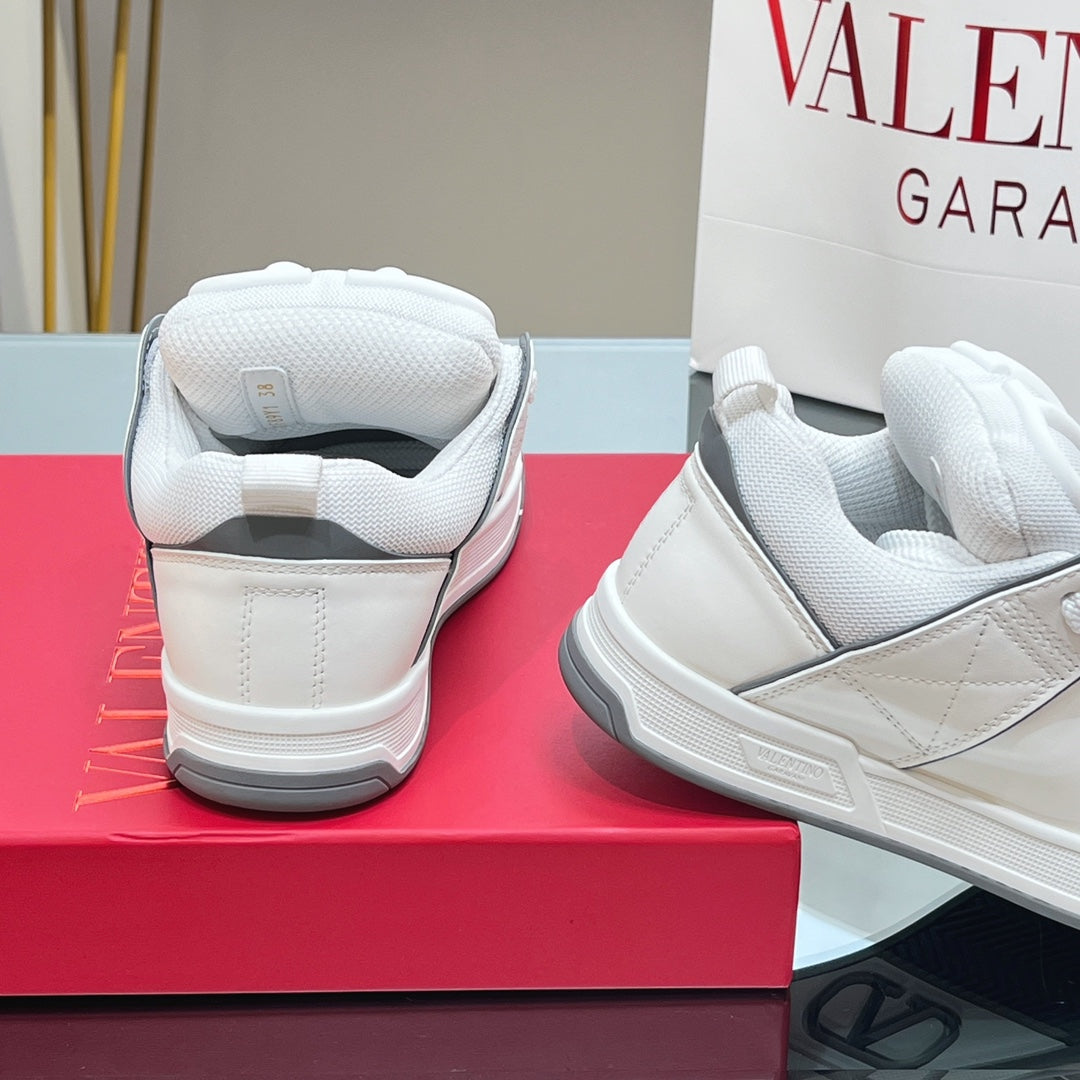 VALENTINO 25S GARAVANI OPEN SKATE SNEAKERS IN WHITE LAMBSKIN - 35