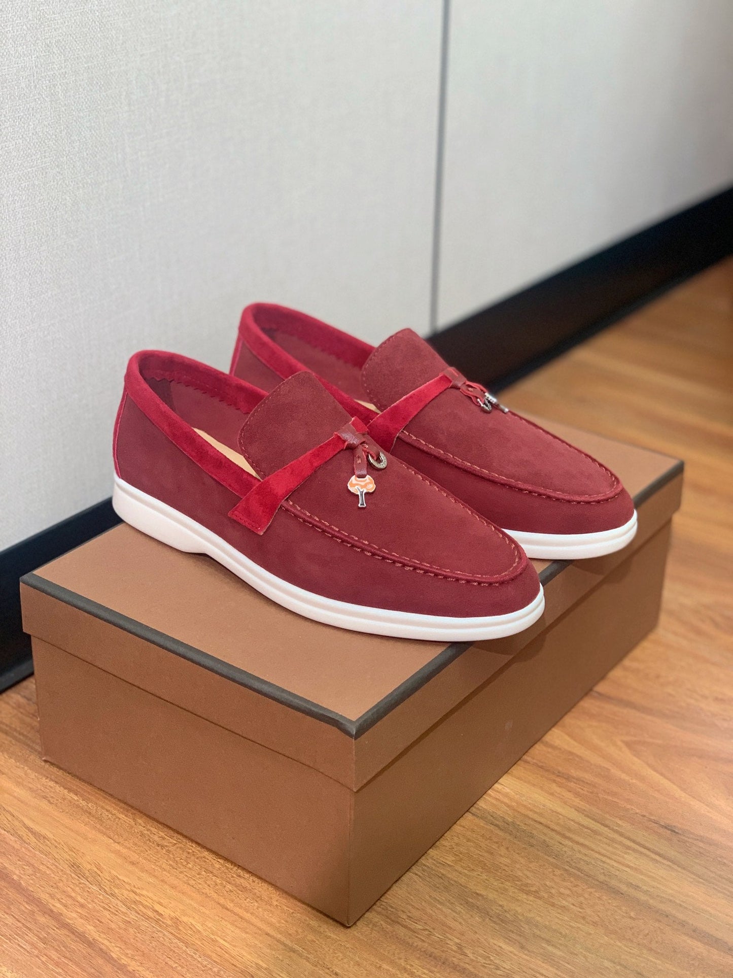 LP CHARMS WALK BABOUCHE LOAFERS GARNET SUEDE - 35