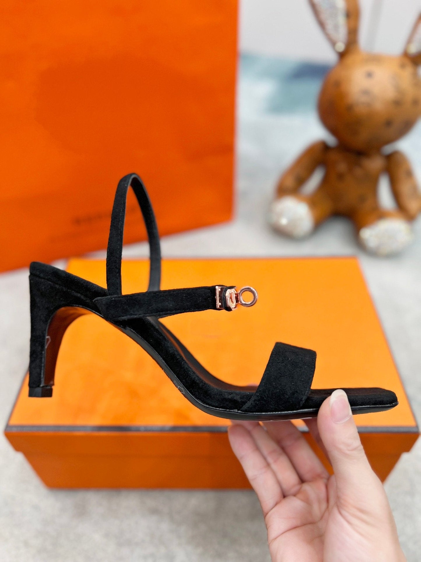 Glamour 75 Sandal Black Suede - 35