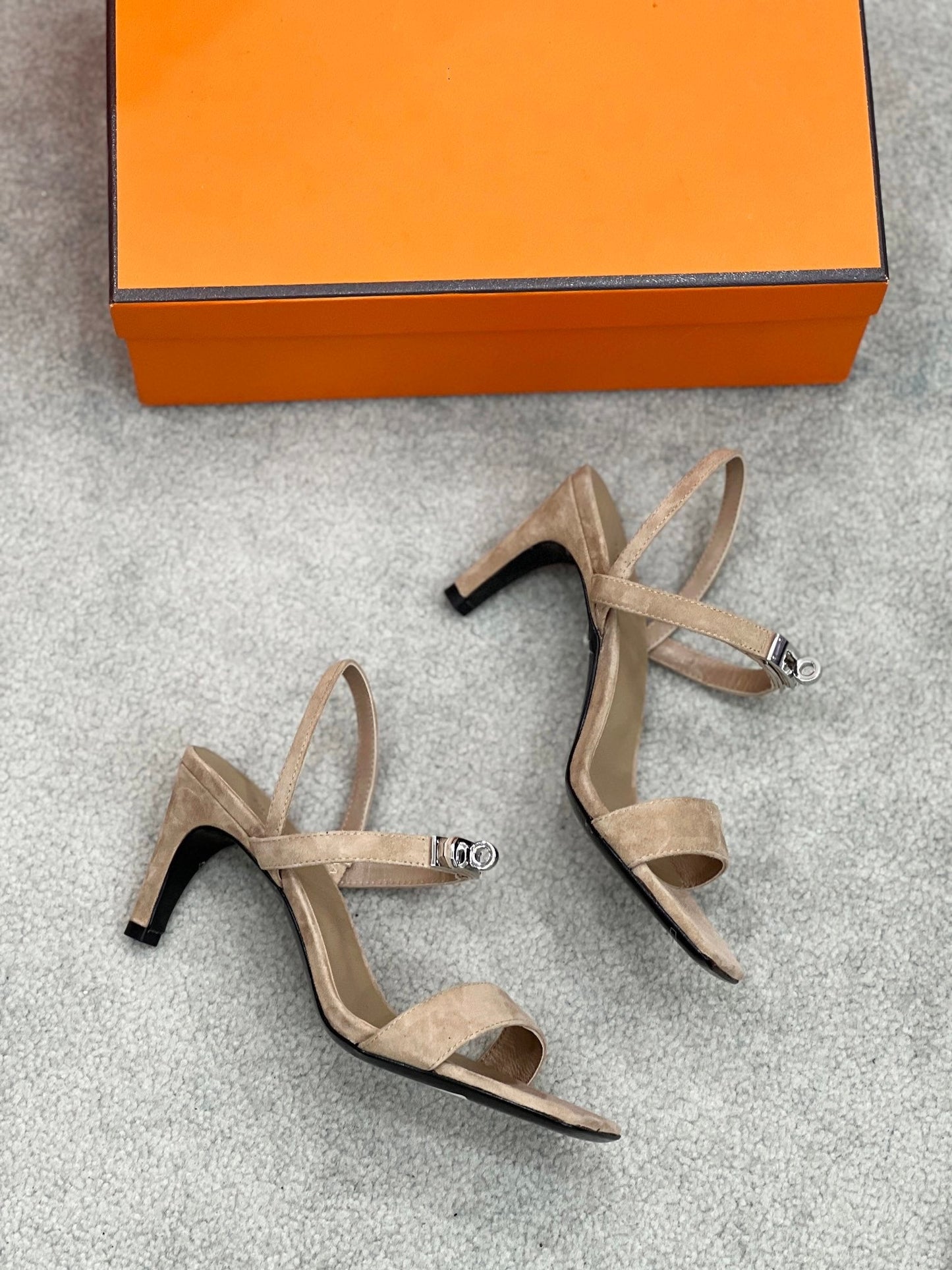 Glamour 75 Sandal Light Brown Suede - 35