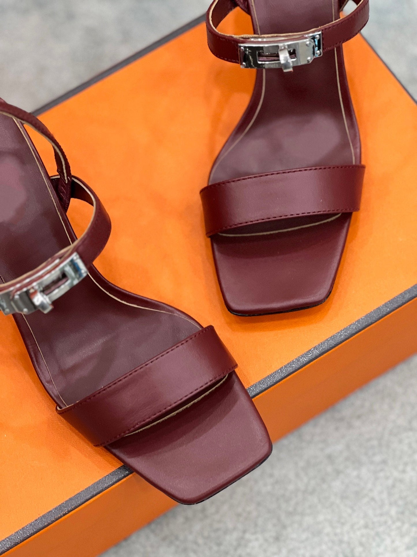 Glamour 75 Sandal Red Brown Leather - 35
