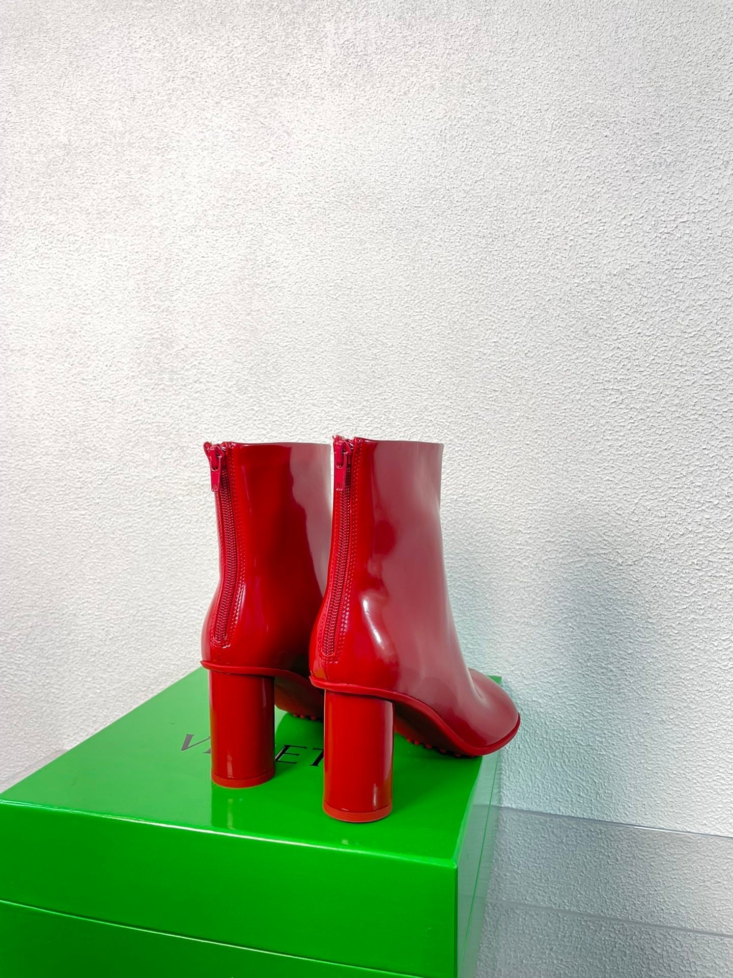 ATOMIC ANKLE BOOT IN RUBY RED CALFSKIN 75 MM - 34
