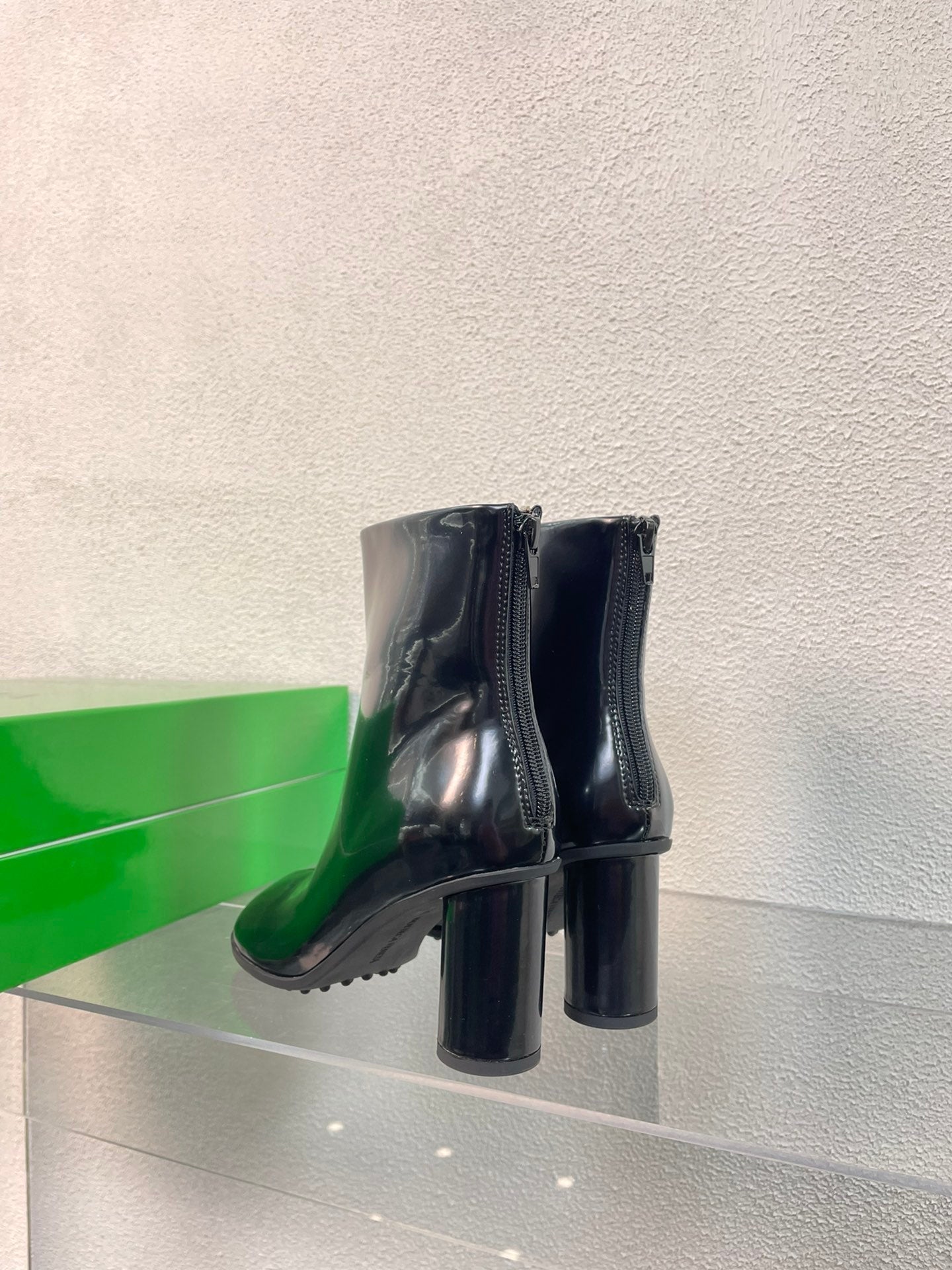 ATOMIC ANKLE BOOT IN BLACK CALFSKIN 75 MM - 34