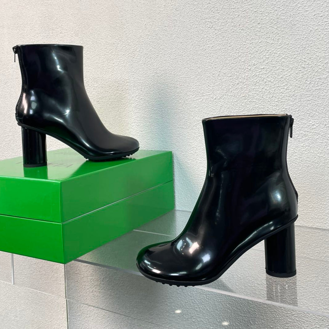 ATOMIC ANKLE BOOT IN BLACK CALFSKIN 75 MM - 34
