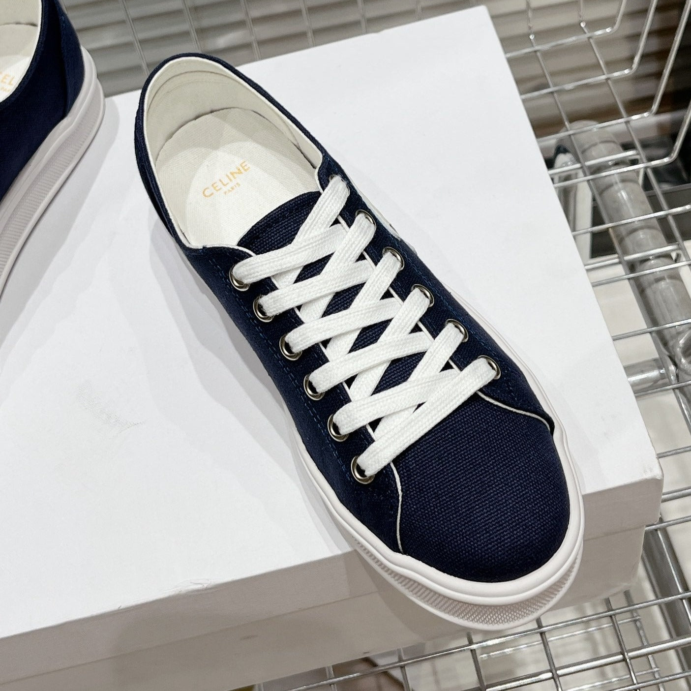 JANE SNEAKERS LOW LACE-UP WITH TRIOMPHE PATCH IN CANVAS AND CALFSKIN NAVY/WHITE LOGO - 35
