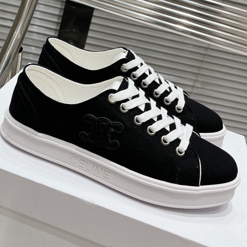 JANE SNEAKERS LOW LACE-UP WITH TRIOMPHE PATCH IN CANVAS AND CALFSKIN BLACK LOGO - 35