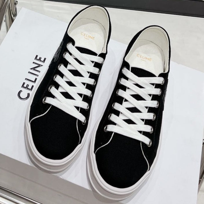 JANE SNEAKERS LOW LACE-UP WITH TRIOMPHE PATCH IN CANVAS AND CALFSKIN BLACK LOGO - 35