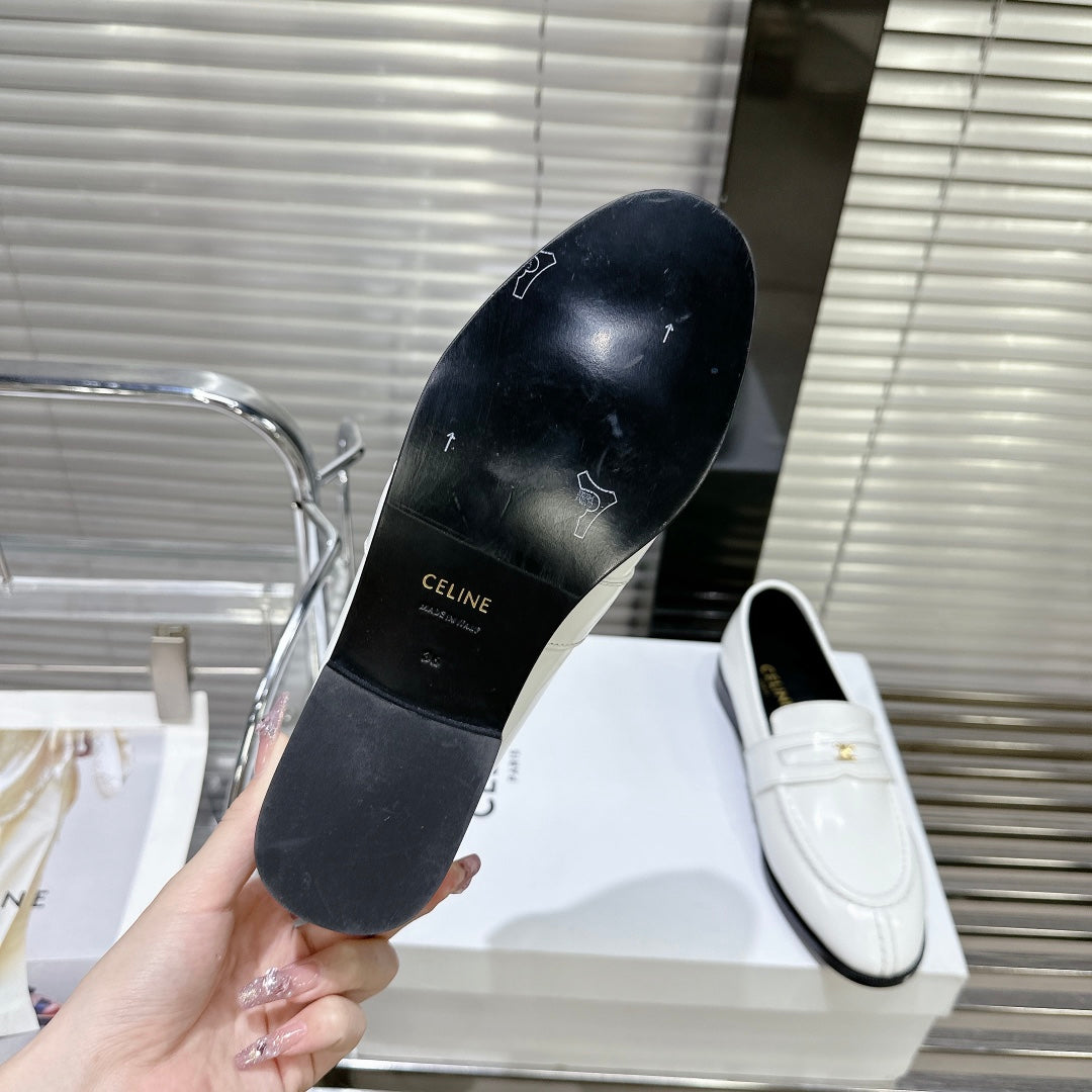 ARC DE TRIOMPHE FLAT LOAFERS SHEEPSKIN WHITE - 35
