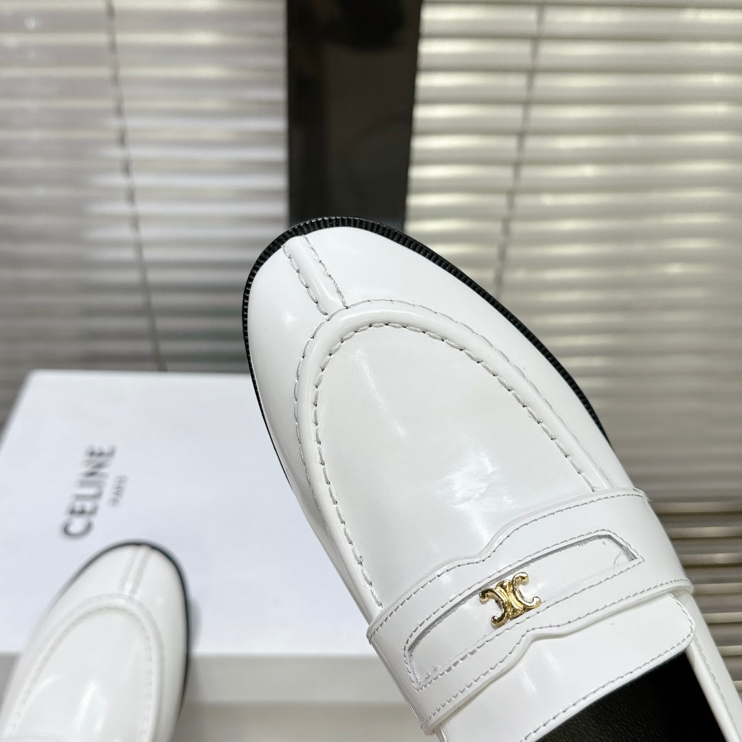 ARC DE TRIOMPHE FLAT LOAFERS SHEEPSKIN WHITE - 35