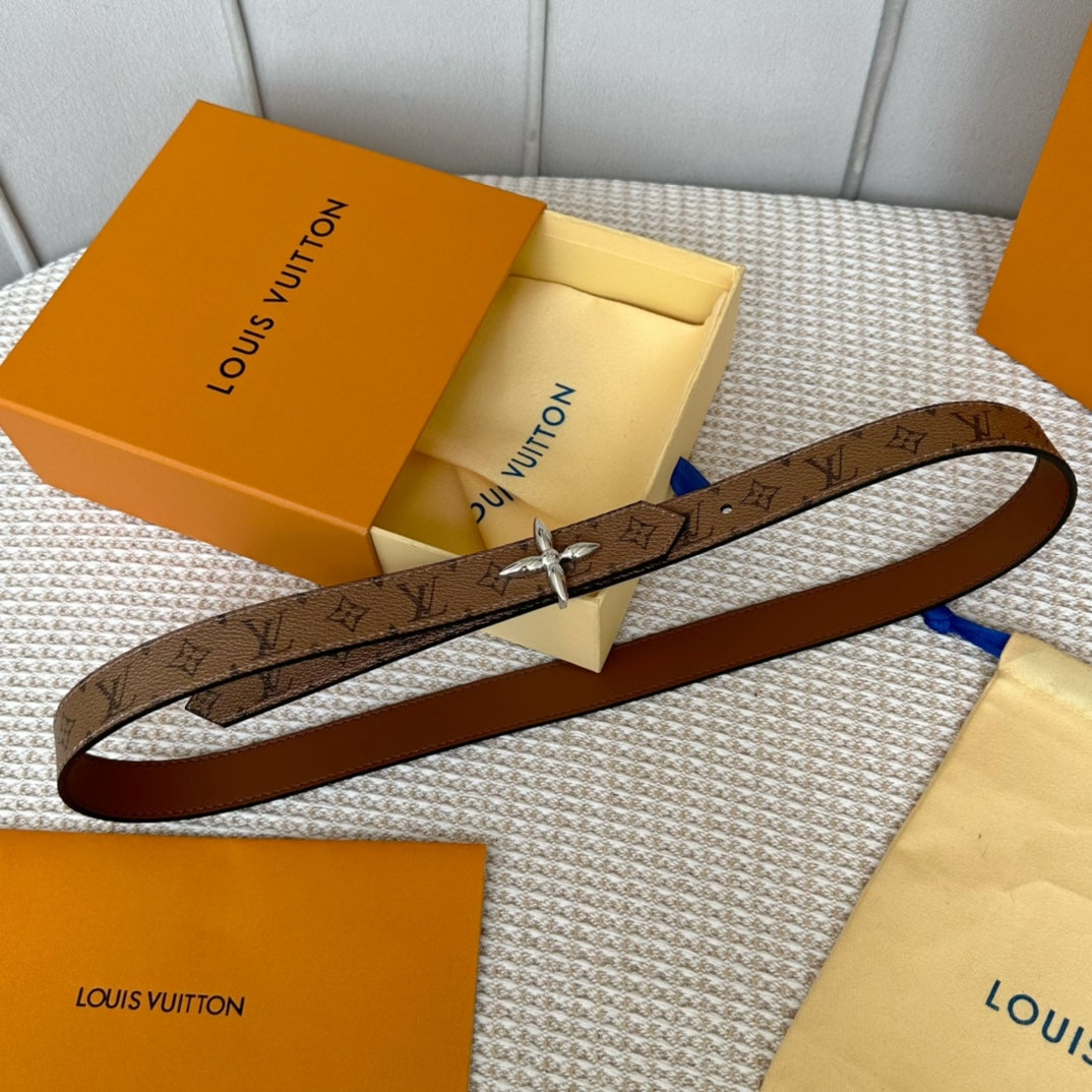 LV FLOWERGRAM 25 MM REVERSIBLE BELT IN BROWN MONOGRAM CALFSKIN SILVER HARDWARE - 30