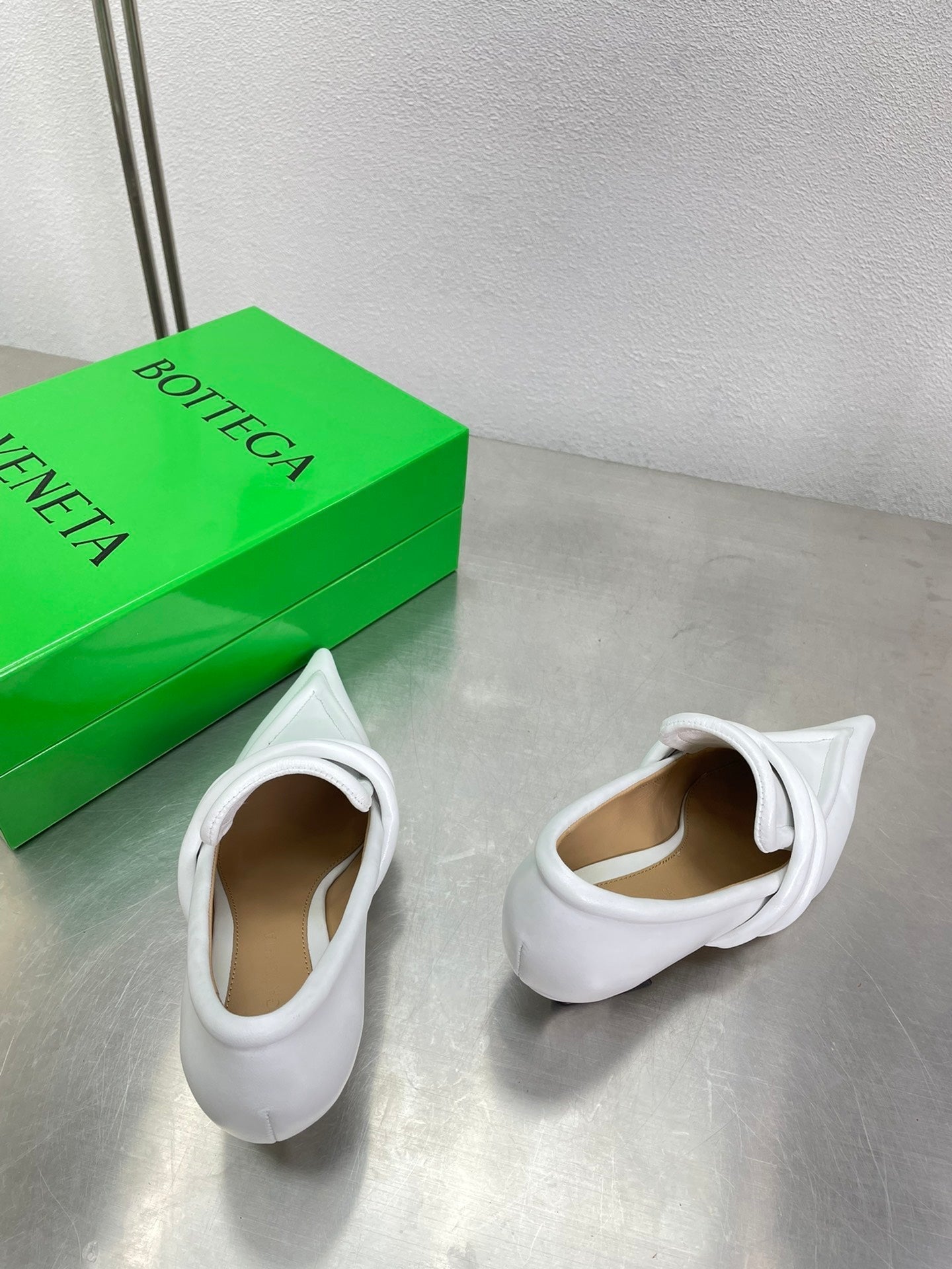 HIGH PUMP 35 MM IN WHITE CALFSKIN - 34