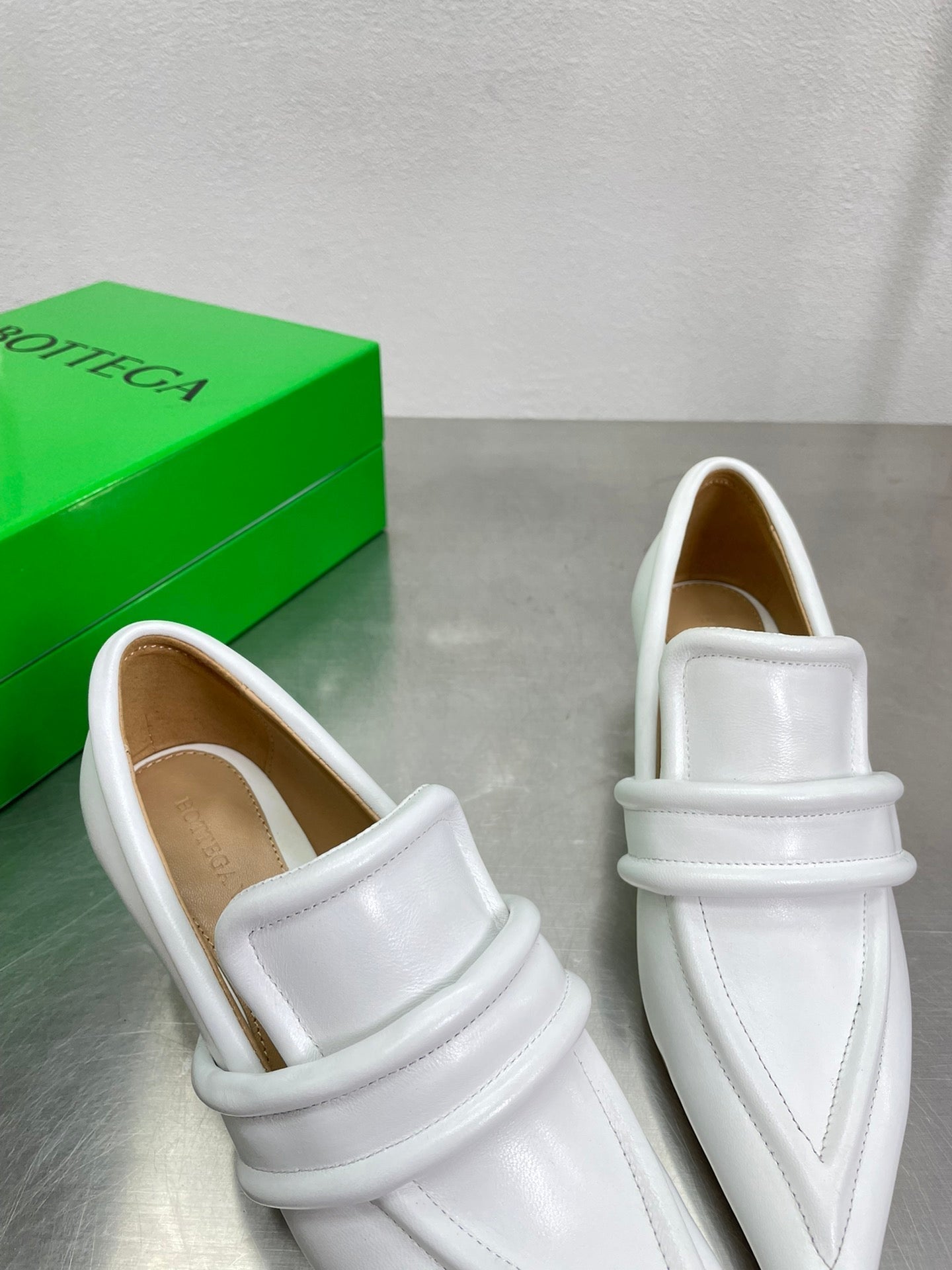 HIGH PUMP 35 MM IN WHITE CALFSKIN - 34
