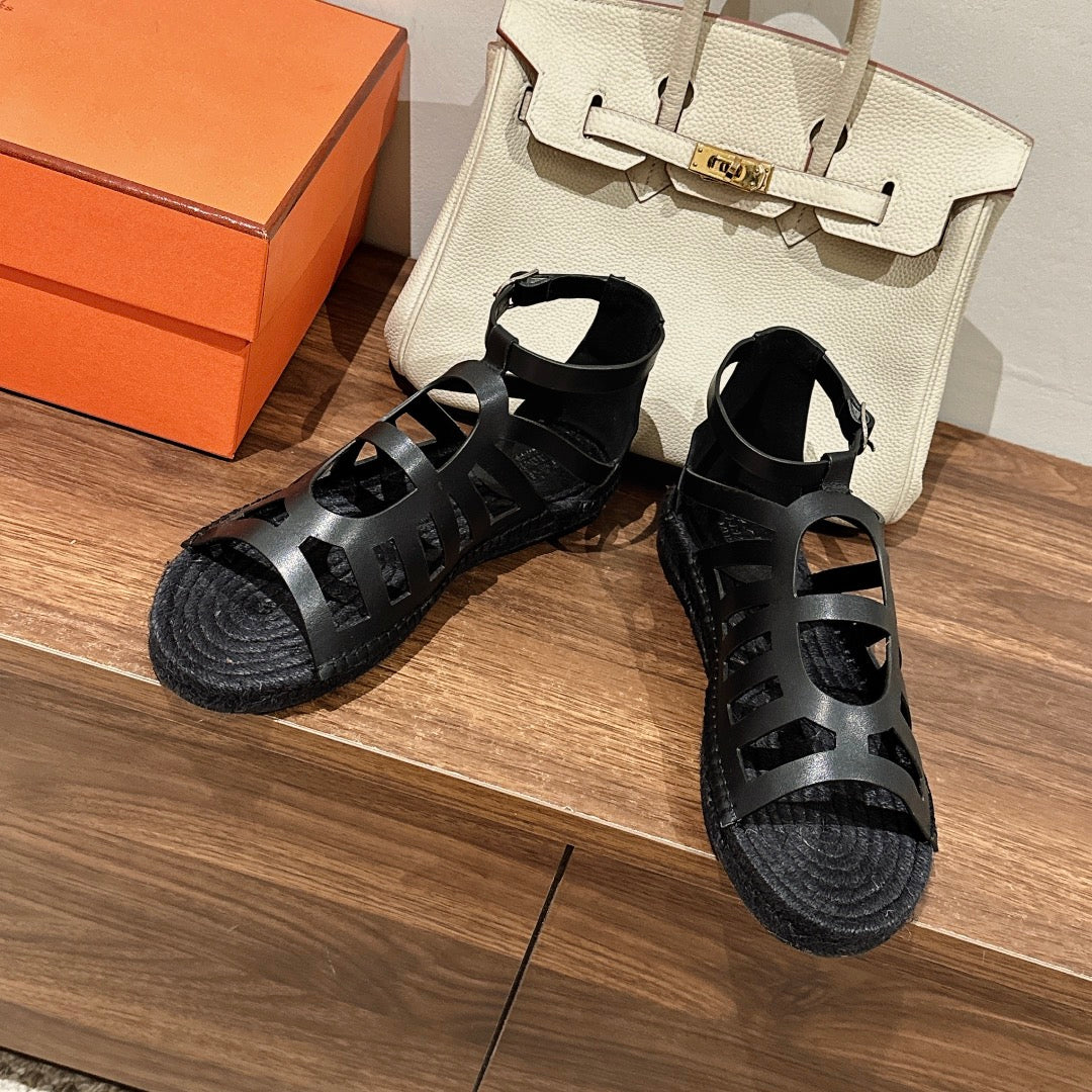 STRAW SOLE SANDAL BLACK LAMBSKIN - 35