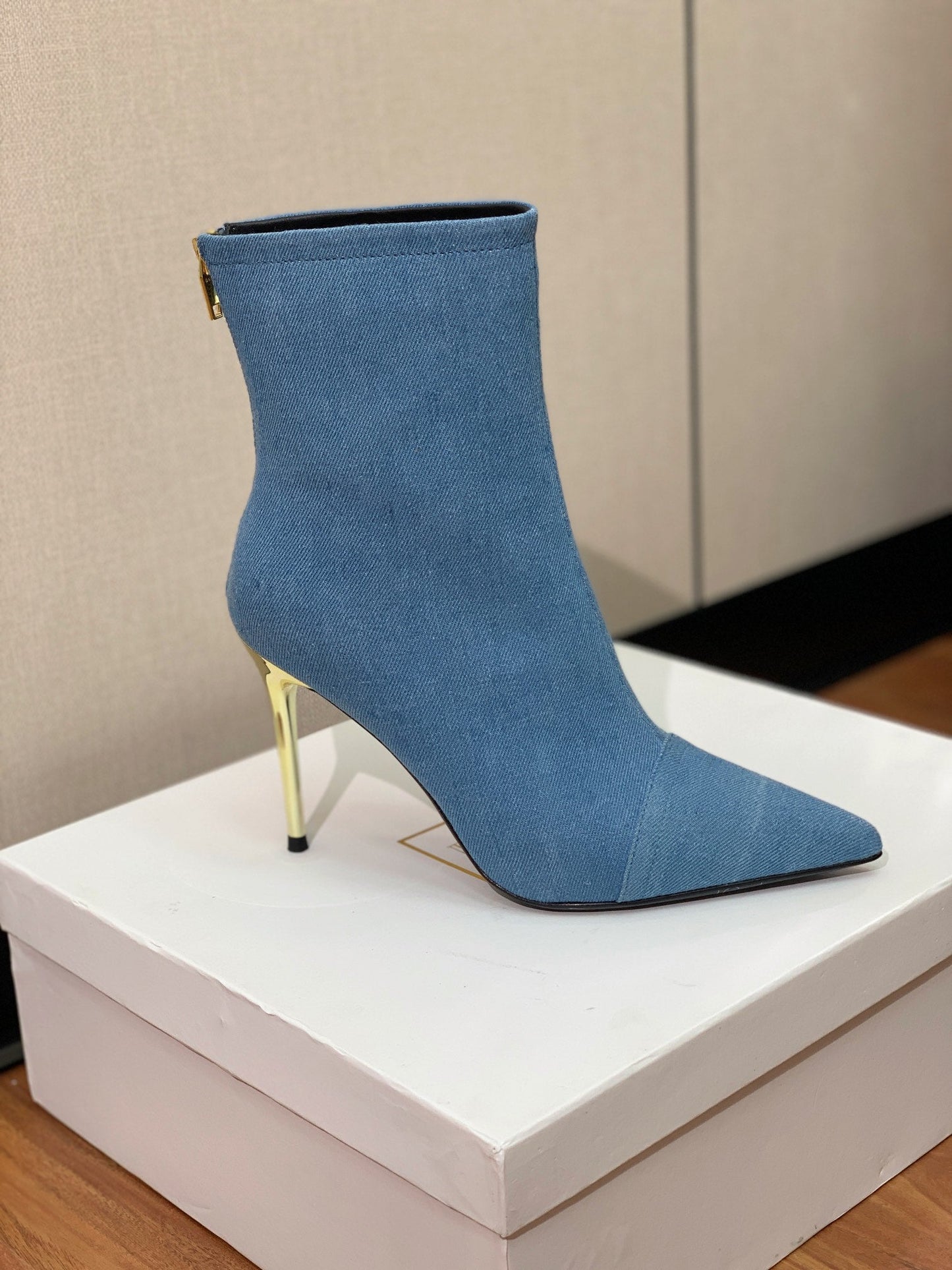 Черевики BALMAIN 26S 105 мм з синього деніму