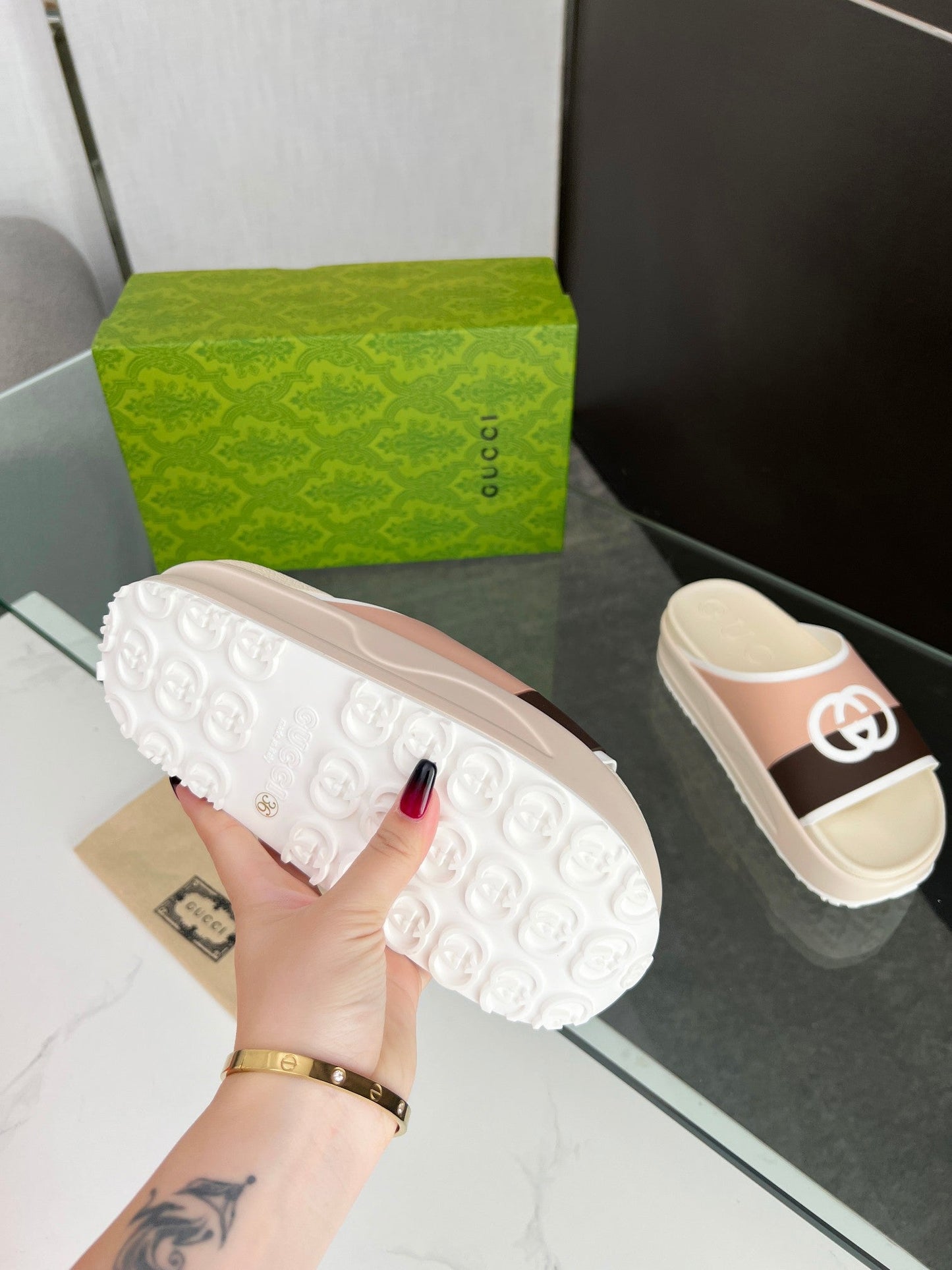 INTERLOCKING G SLIDE SANDAL IN WHITE CREAM MIX COLORFUL IMPORTED TPU - 35