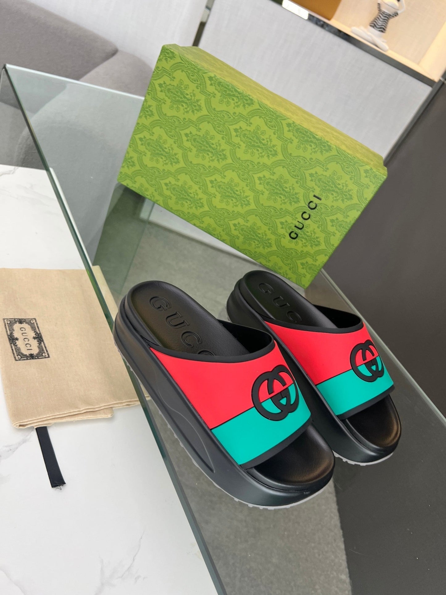 INTERLOCKING G SLIDE SANDAL IN BLACK MIX COLORFUL IMPORTED TPU - 35