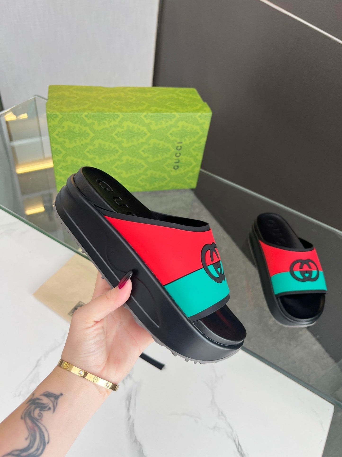 INTERLOCKING G SLIDE SANDAL IN BLACK MIX COLORFUL IMPORTED TPU - 35