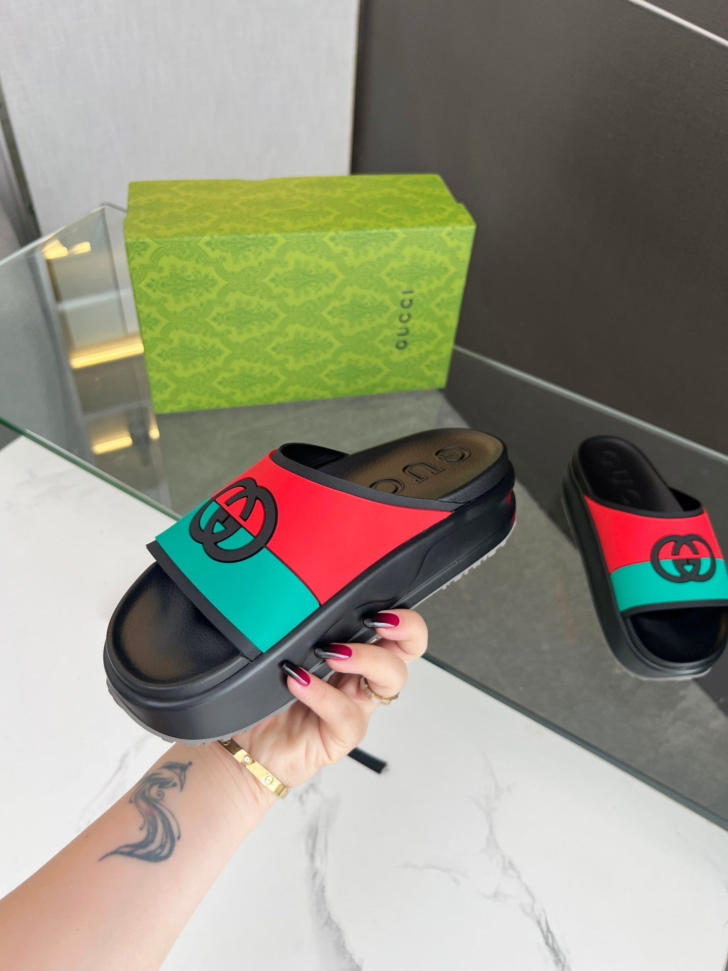 INTERLOCKING G SLIDE SANDAL IN BLACK MIX COLORFUL IMPORTED TPU - 35