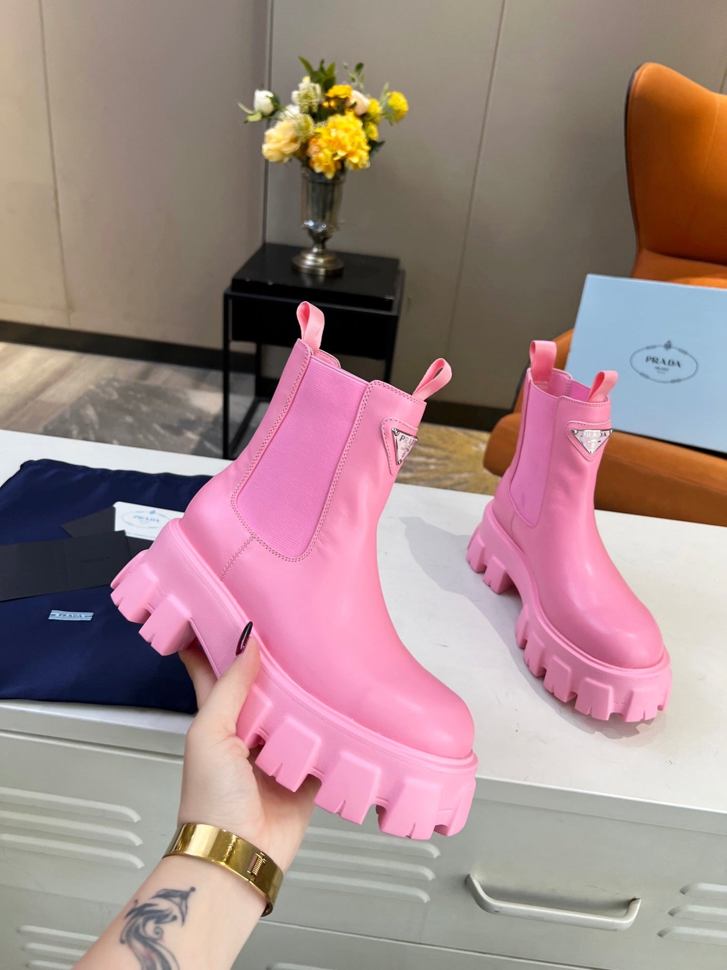 PRA MONOLITH BRUSHED BOOTIES 55 BRIGHT PINK CALFSKIN - 35