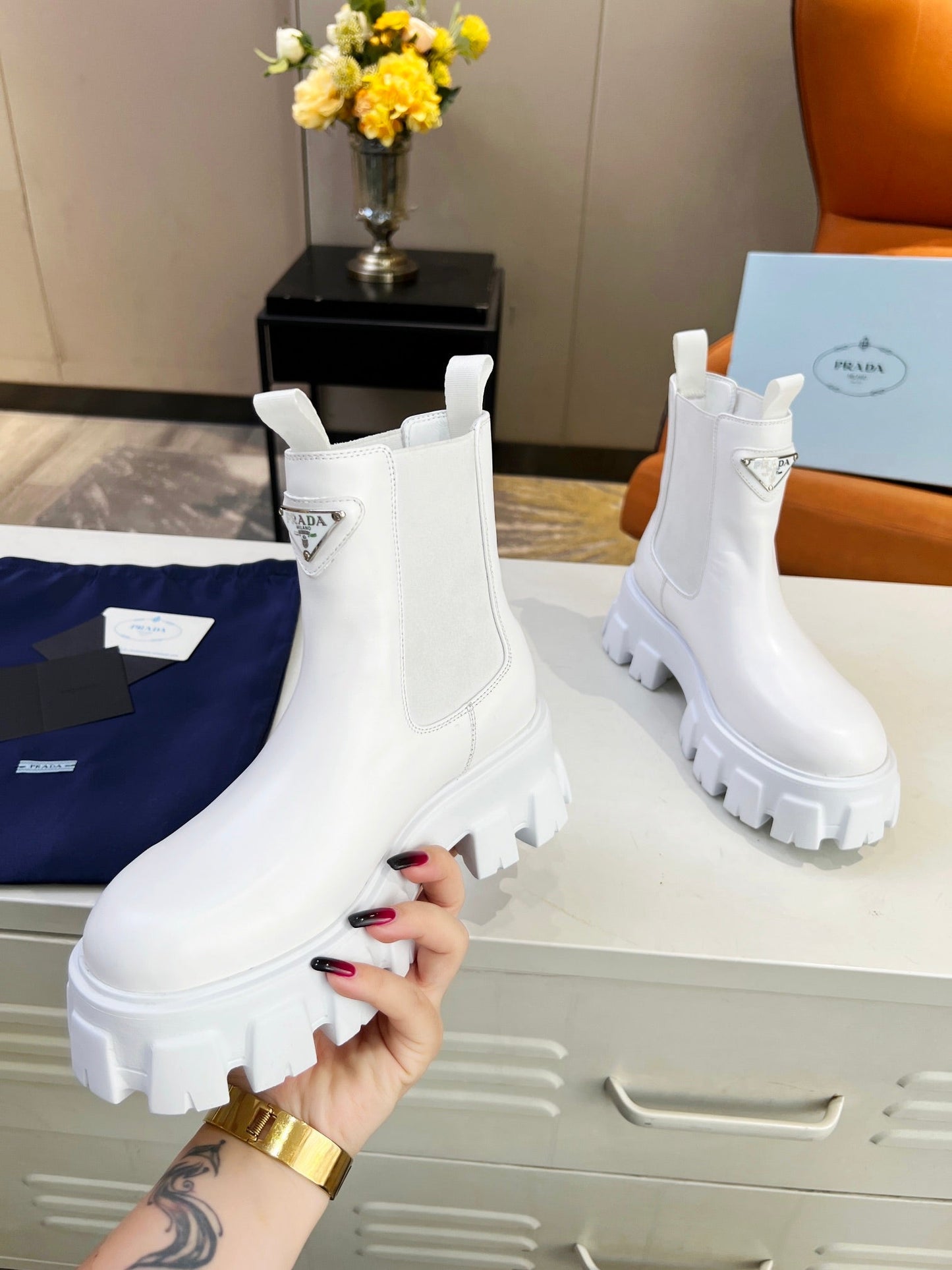 PRA MONOLITH BRUSHED BOOTIES 55 WHITE CALFSKIN - 35