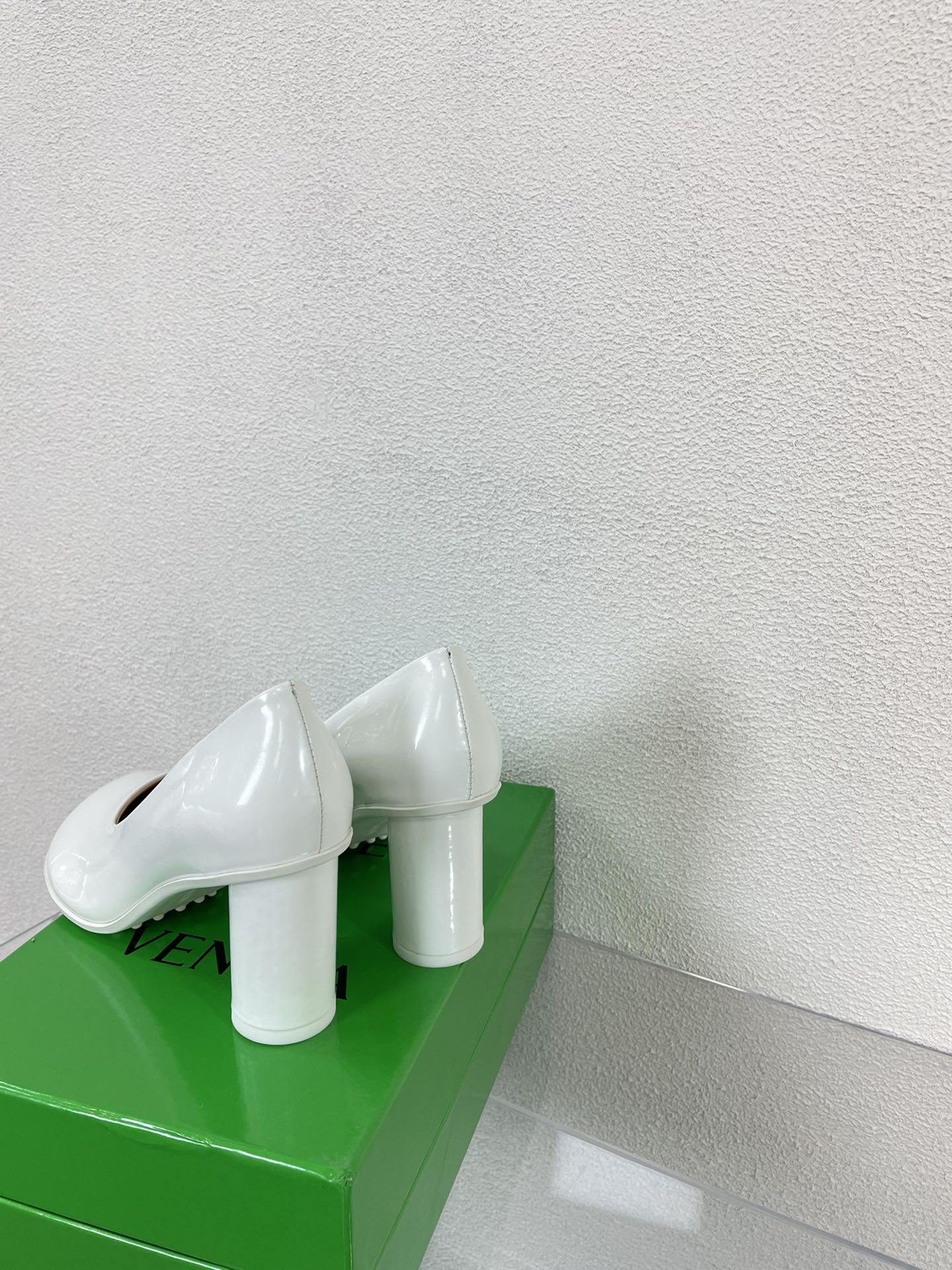 ATOMIC HIGH PUMP 9 CM IN WHITE CALFSKIN - 34