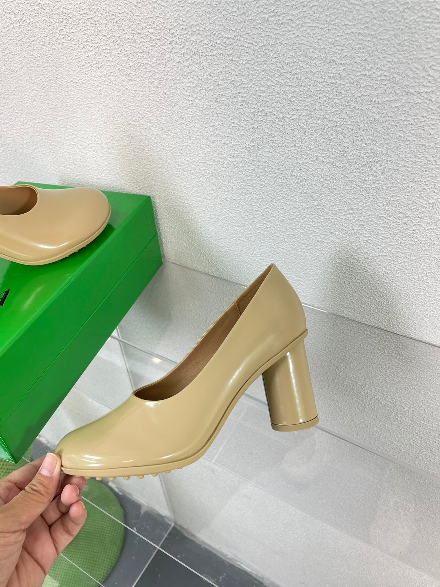 ATOMIC HIGH PUMP 9 CM IN BISQUE BEIGE CALFSKIN - 34