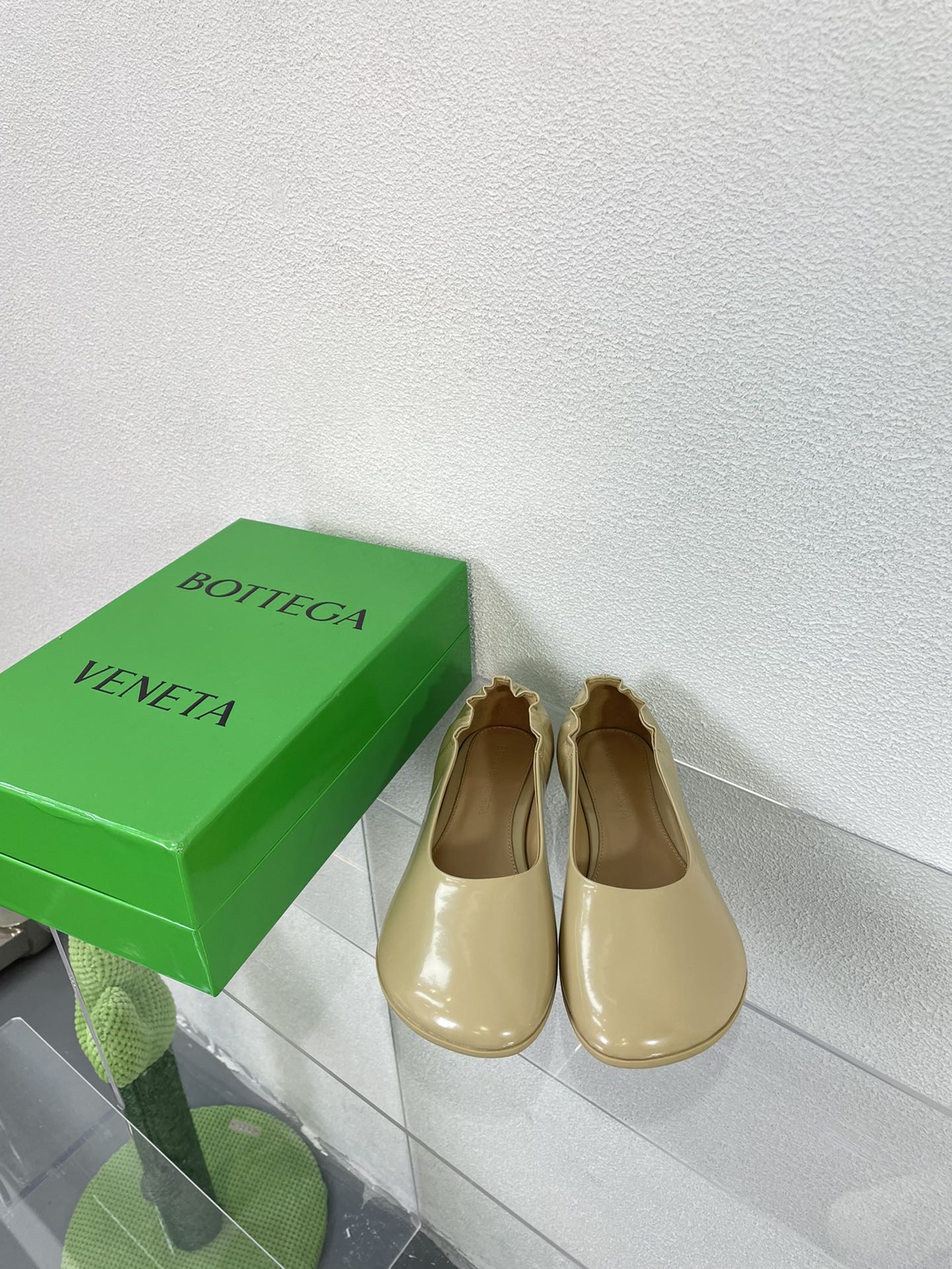 ATOMIC BALLERINA FLAT IN BISQUE BEIGE CALFSKIN - 34