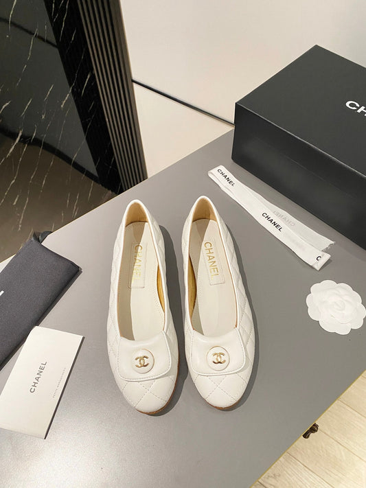 BALLET FLAT WHITE LAMBSKIN - 35