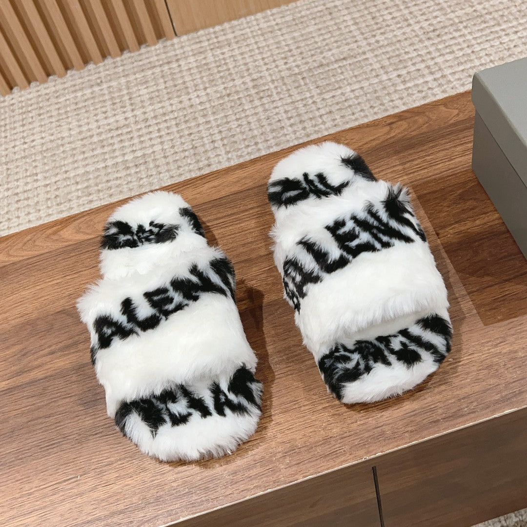 LAMB WOOL SLIPPER WHITE MIX BLACK - 35