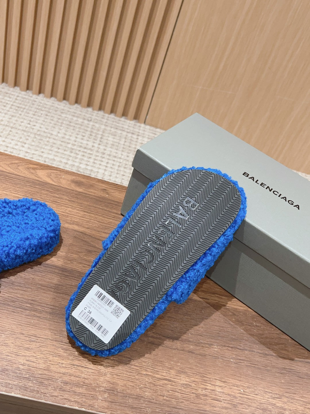 FURRY SLIDES IN COBALT BLUE CURLY SHEARLING - 35