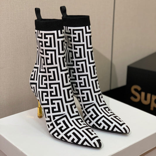 ЧОБОТИ BALMAIN 26S 95 ММ В ЧОРНО-БІЛОМУ СТИЛІ FLYKNIT 6