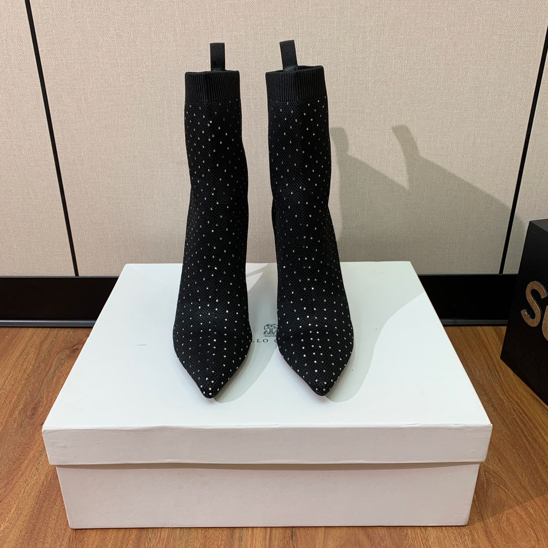 ЧОБОТИ BALMAIN 26S 105 ММ З ЧОРНОГО МАТЕРІАЛУ FLYKNIT, ОЗДОБЛЕНІ КАМІННЯМ. МОДЕЛЬ 21