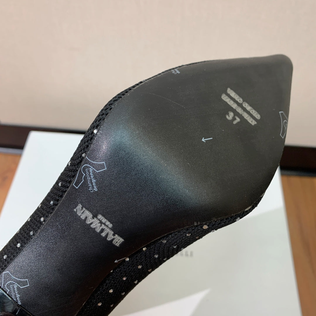 ЧОБОТИ BALMAIN 26S 105 ММ З ЧОРНОГО МАТЕРІАЛУ FLYKNIT, ОЗДОБЛЕНІ КАМІННЯМ. МОДЕЛЬ 21