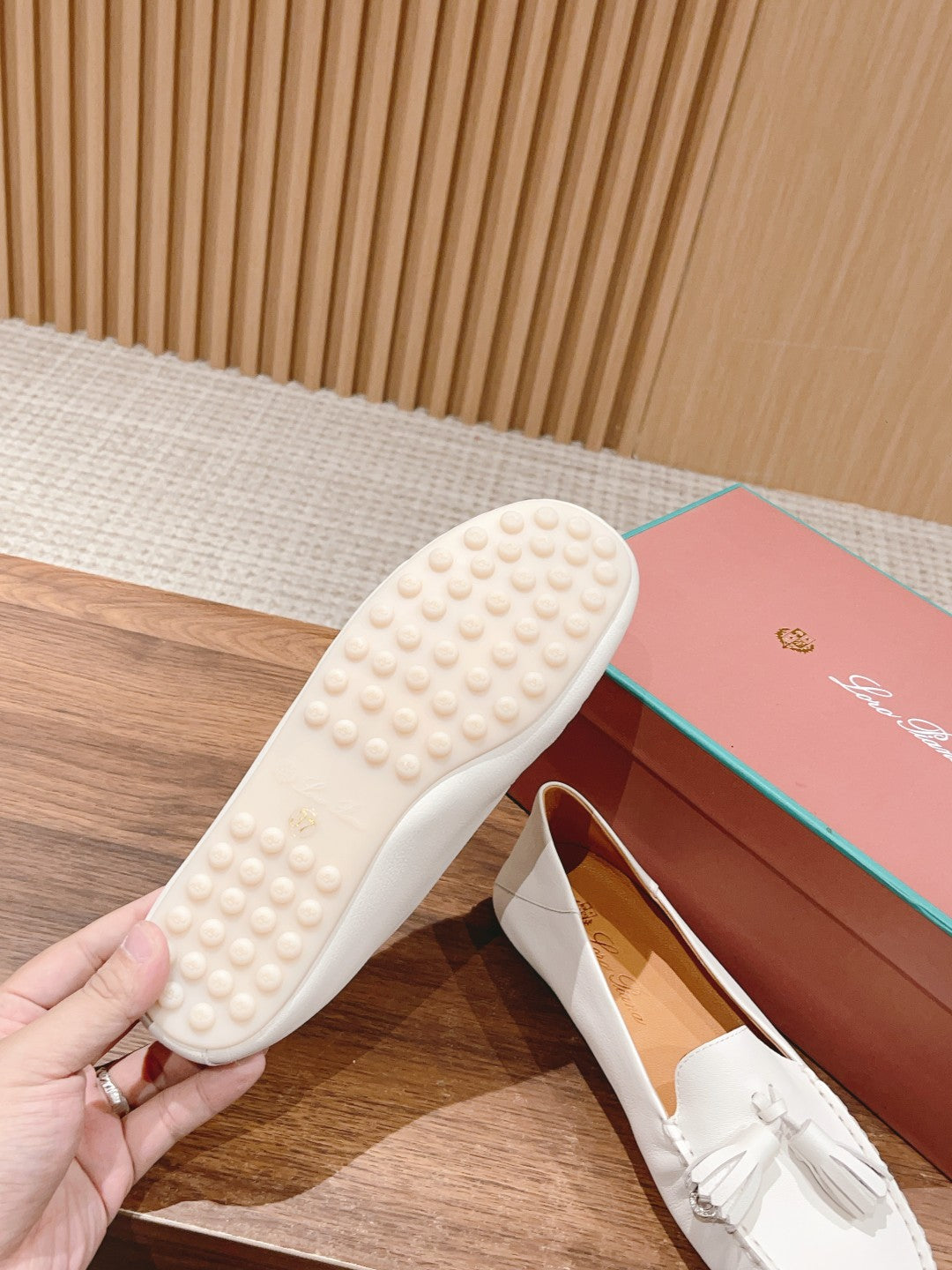 LP DOT SOLE WALK LOAFERS WHITE DEERSKIN - 35