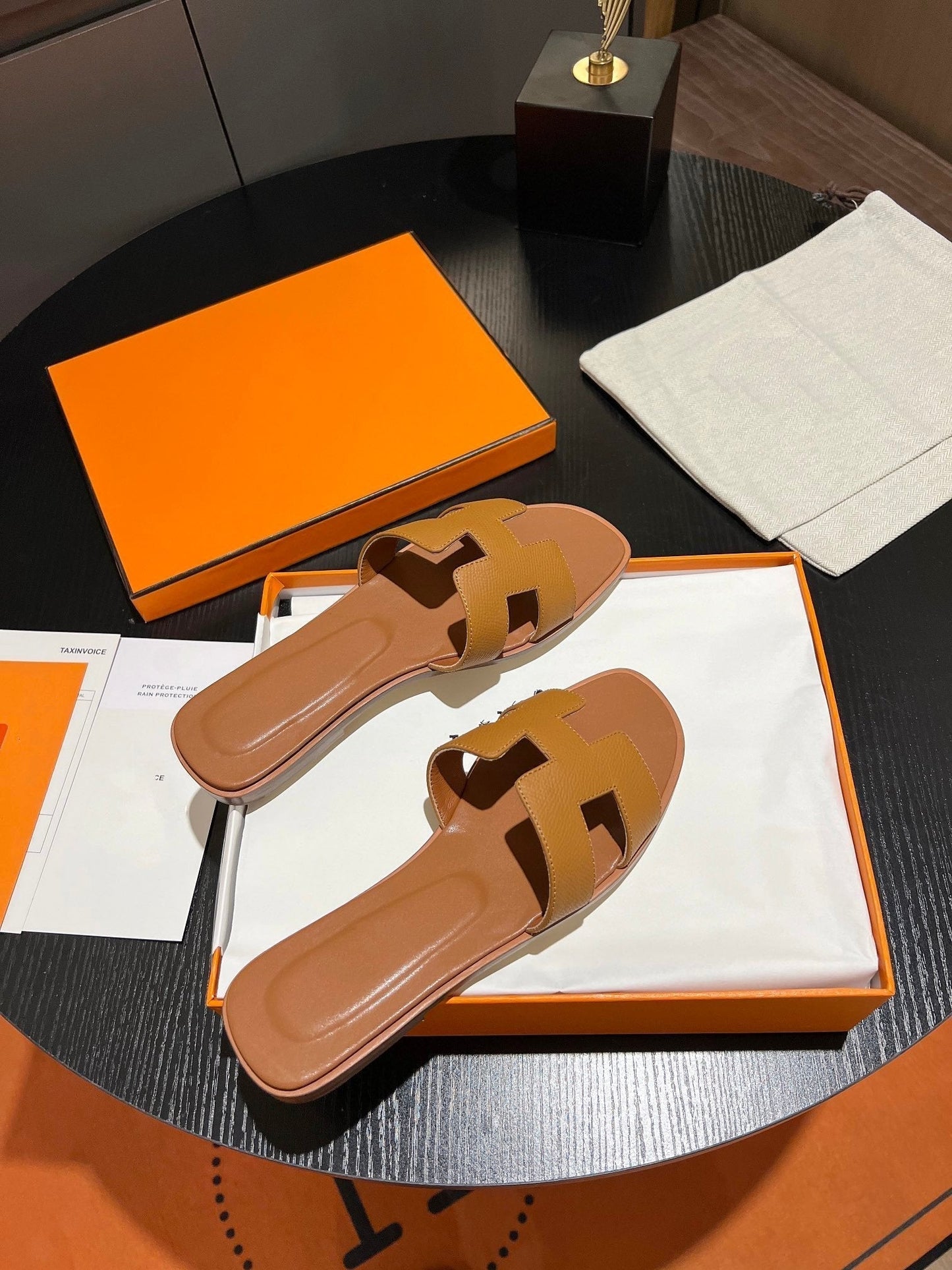 0RAN SANDAL Leather Brown - 35