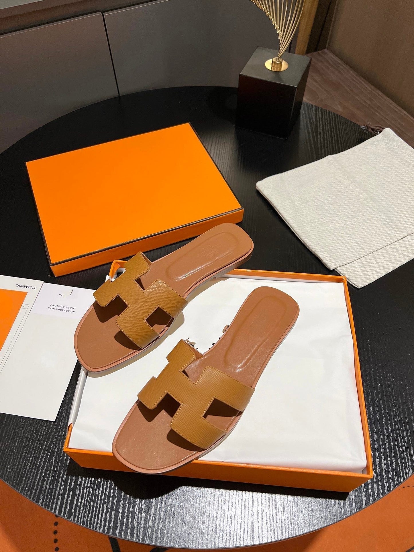 0RAN SANDAL Leather Brown - 35