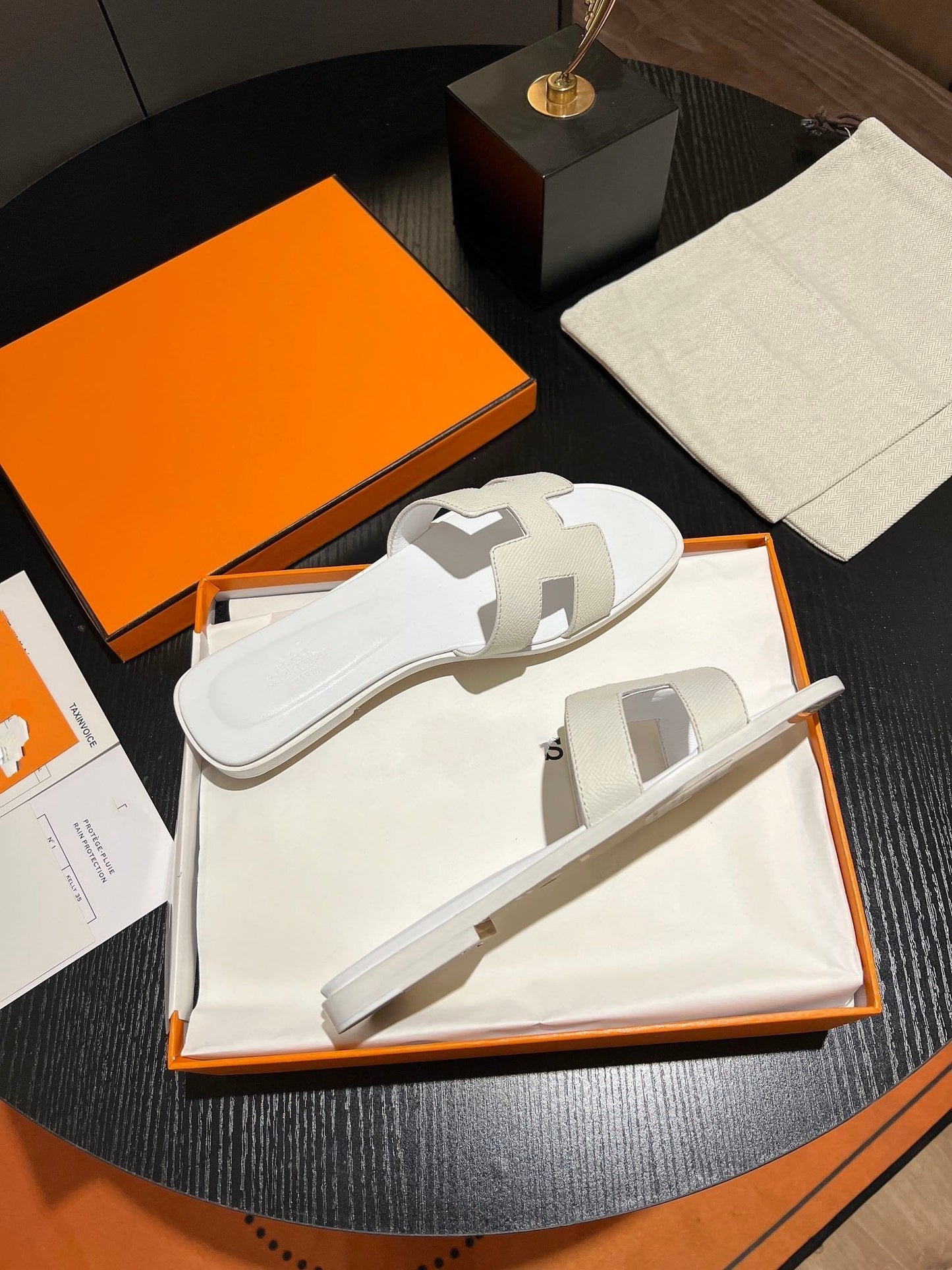 0RAN SANDAL Leather White - 35
