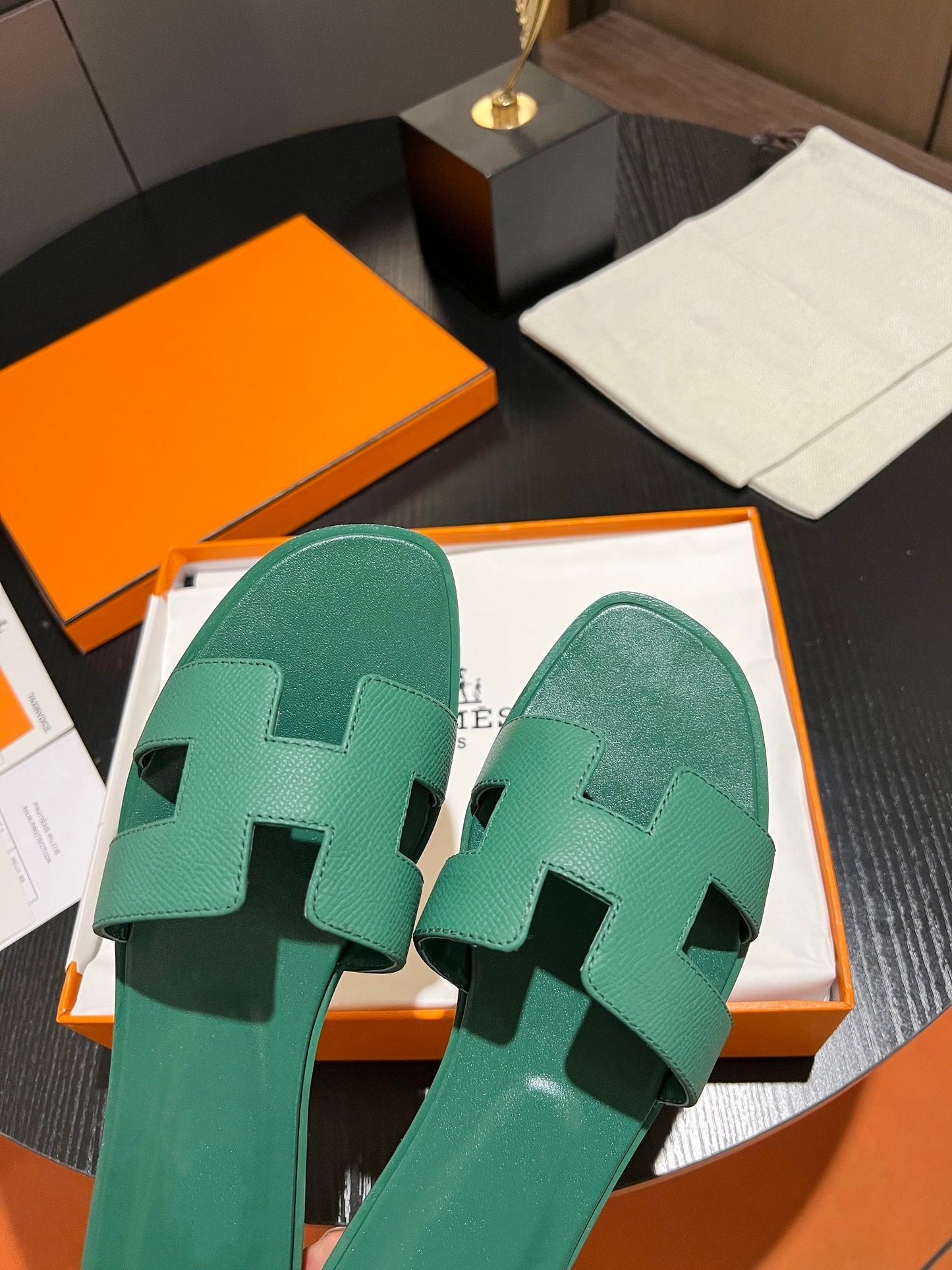 0RAN SANDAL Leather Ocean - 35