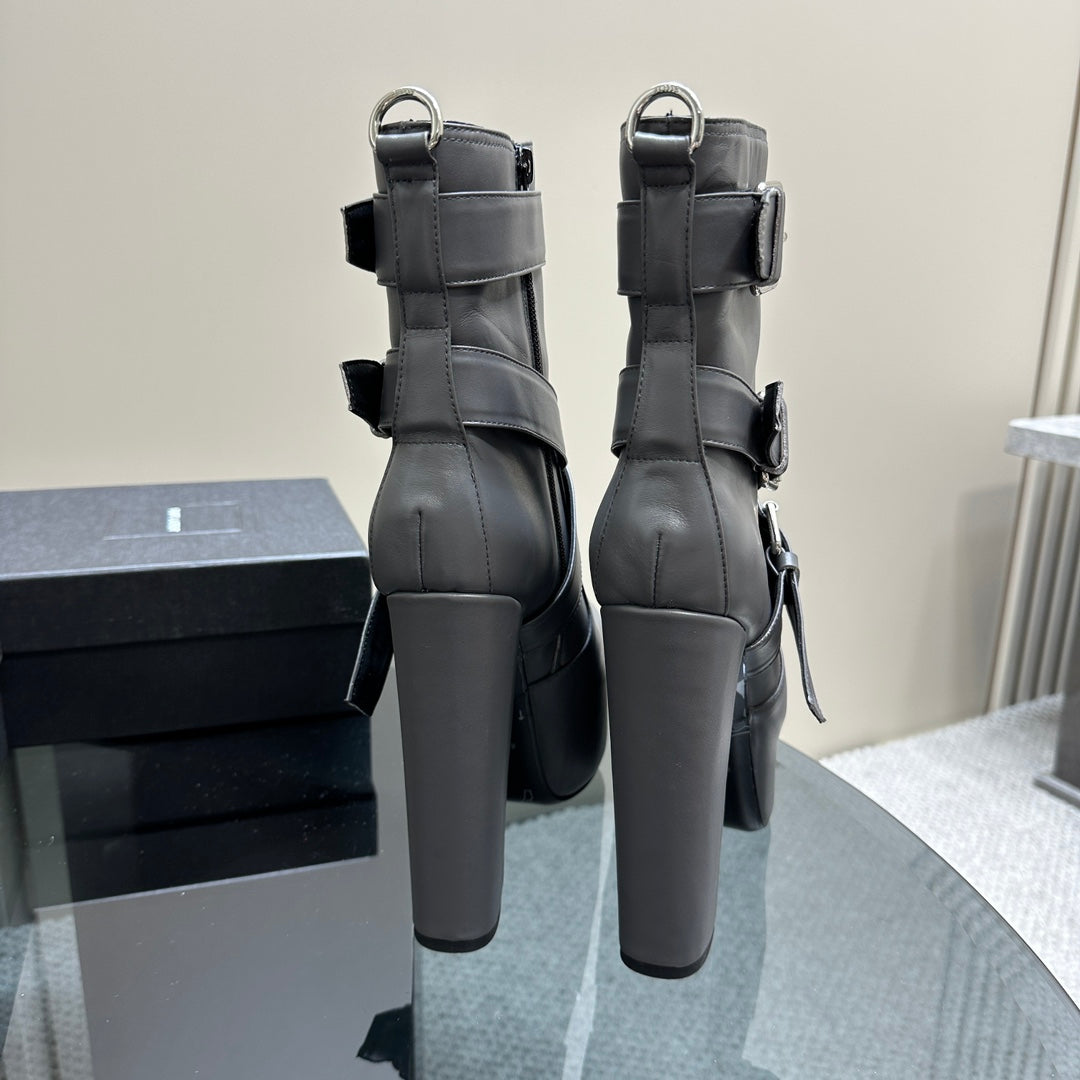 SL ANKLE BUCKLE BOOT PLATFORM PORPOISE CALFSKIN - 35