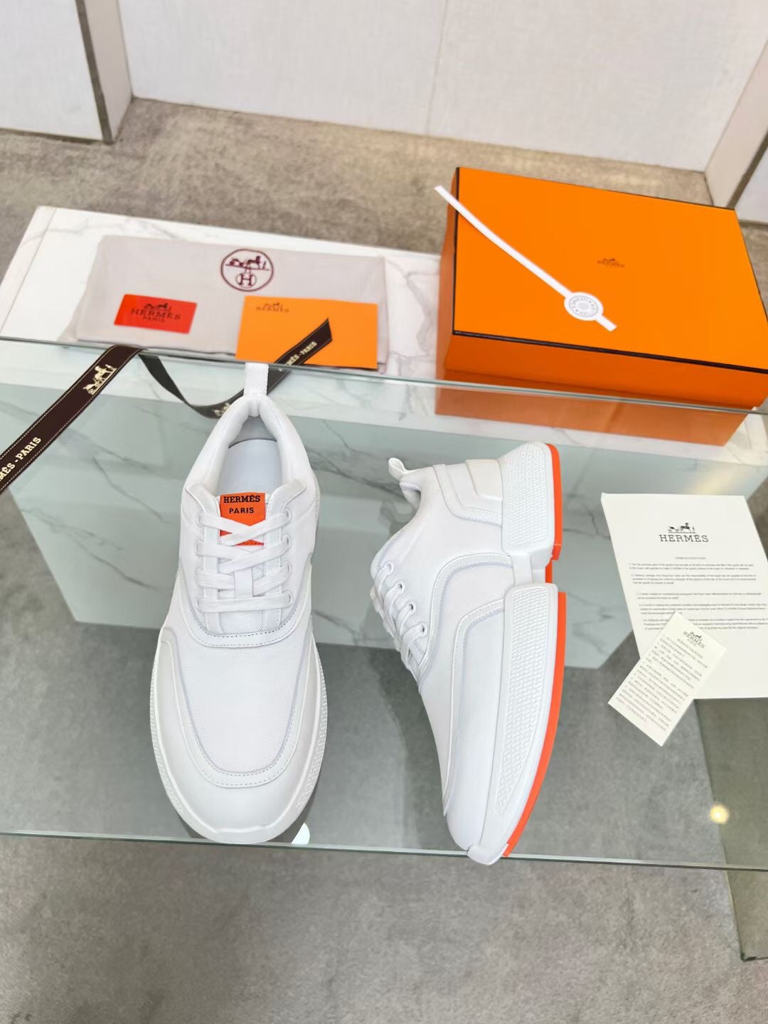 GIGA SNEAKER WHITE CALFSKIN - 35
