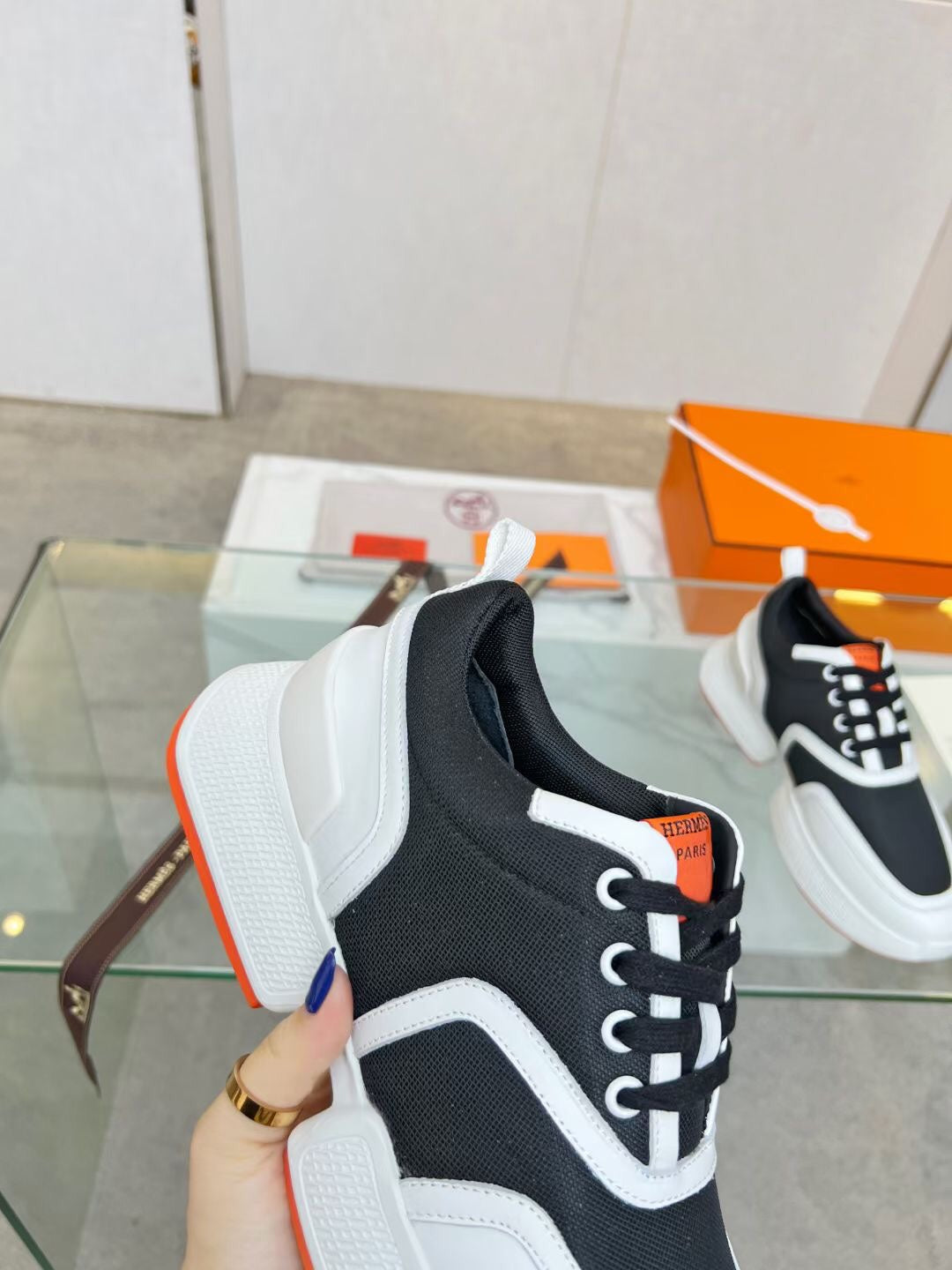 GIGA SNEAKER BLACK MIX WHITE CALFSKIN - 35