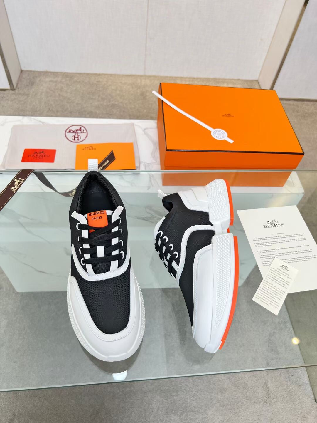 GIGA SNEAKER BLACK MIX WHITE CALFSKIN - 35