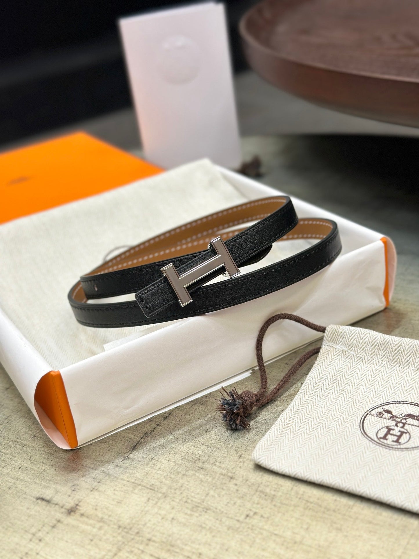 HM FOCUS BUCKLE & REVERSIBLE TAWNY BROWN AND BLACK LEATHER STRAP 13MM SILVER HARDWARE - 30