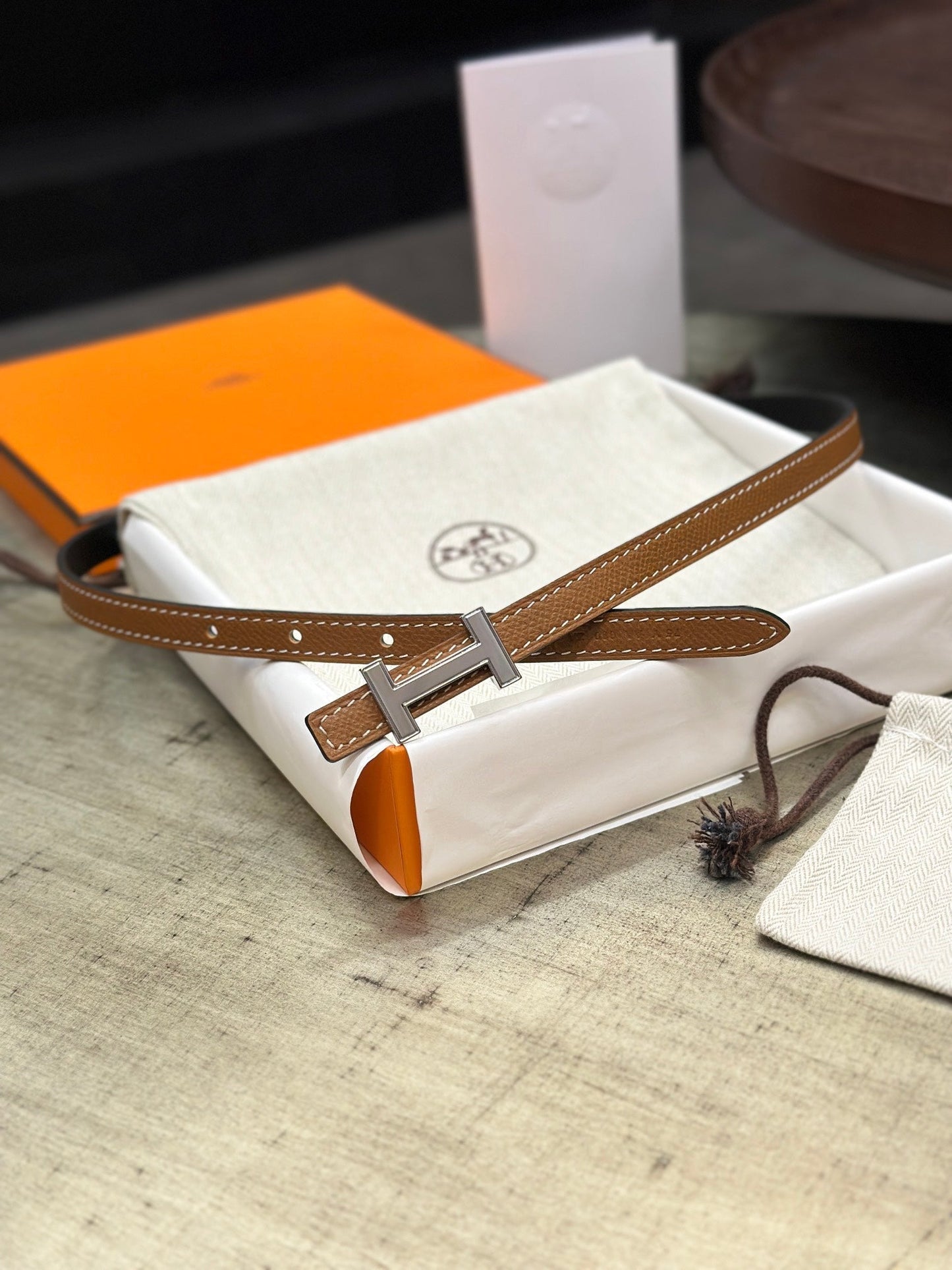 HM FOCUS BUCKLE & REVERSIBLE TAWNY BROWN AND BLACK LEATHER STRAP 13MM SILVER HARDWARE - 30